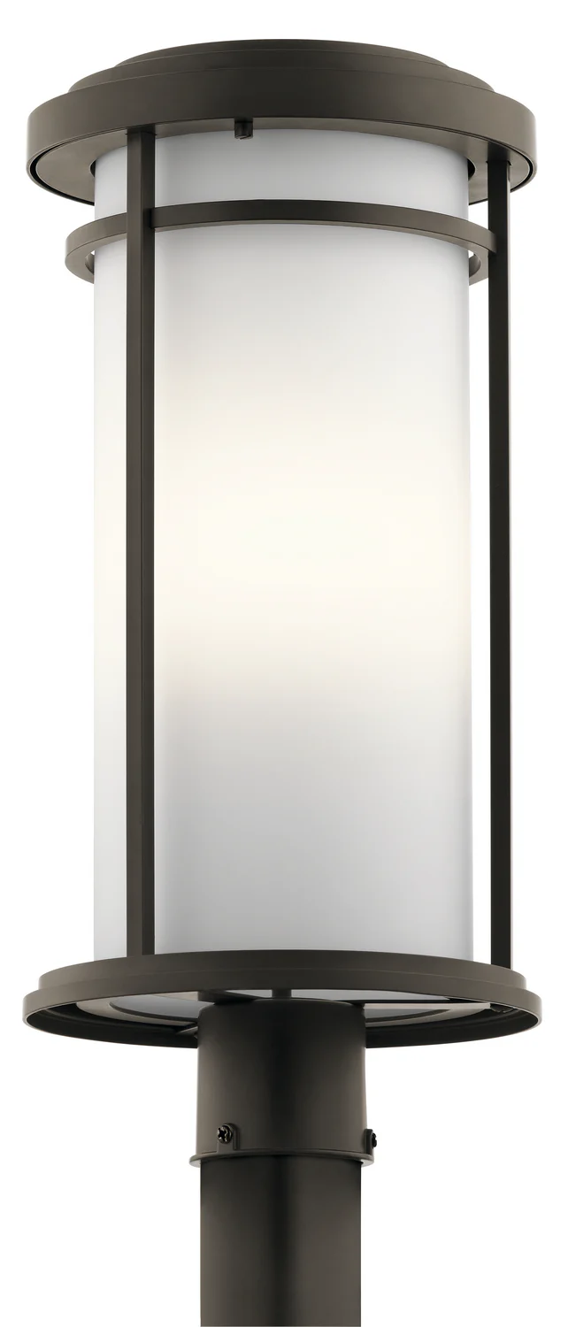 Toman Outdoor Post - Image 2