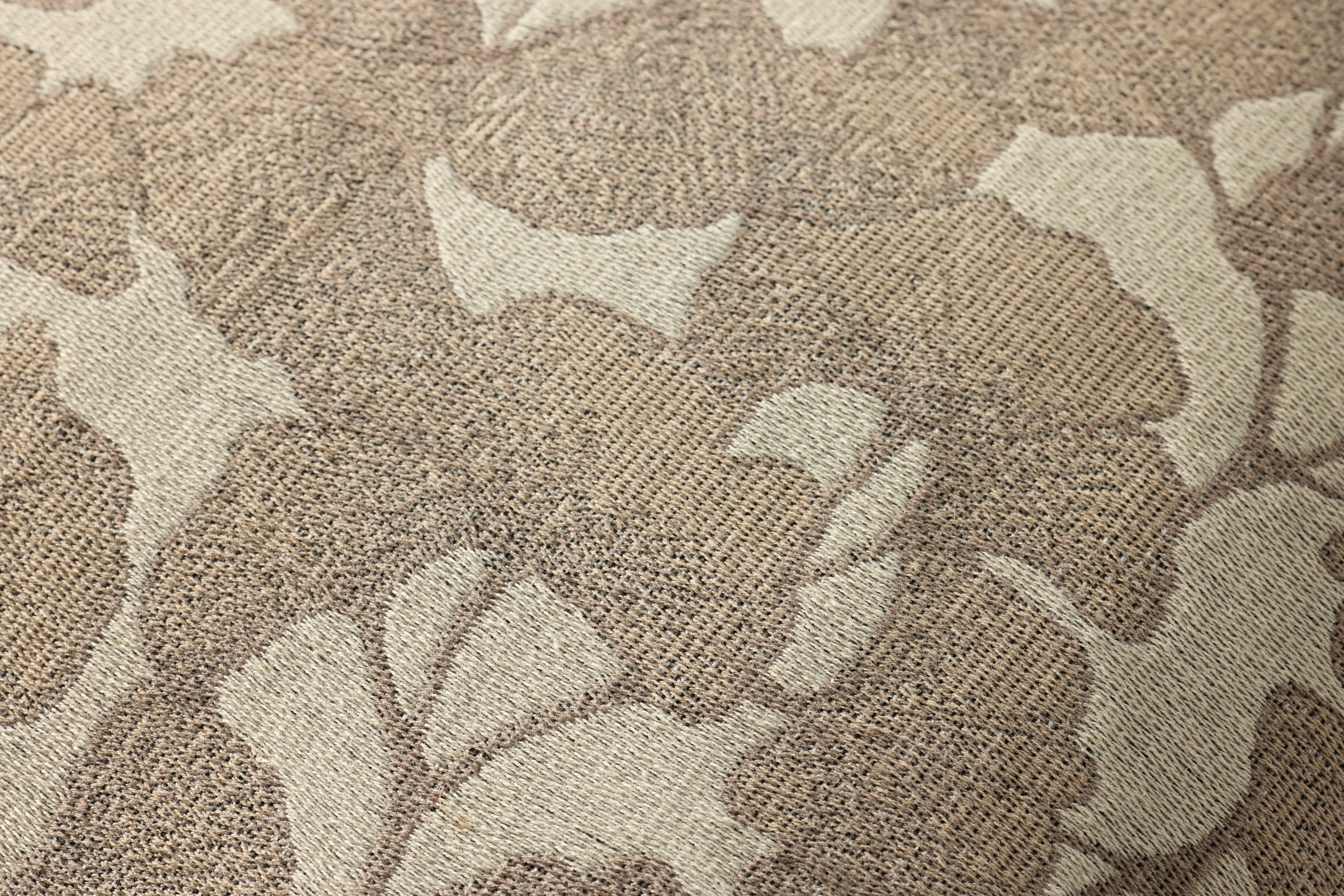 Fawn Ivory / Silver Pillow (PCJ0032) - Image 4