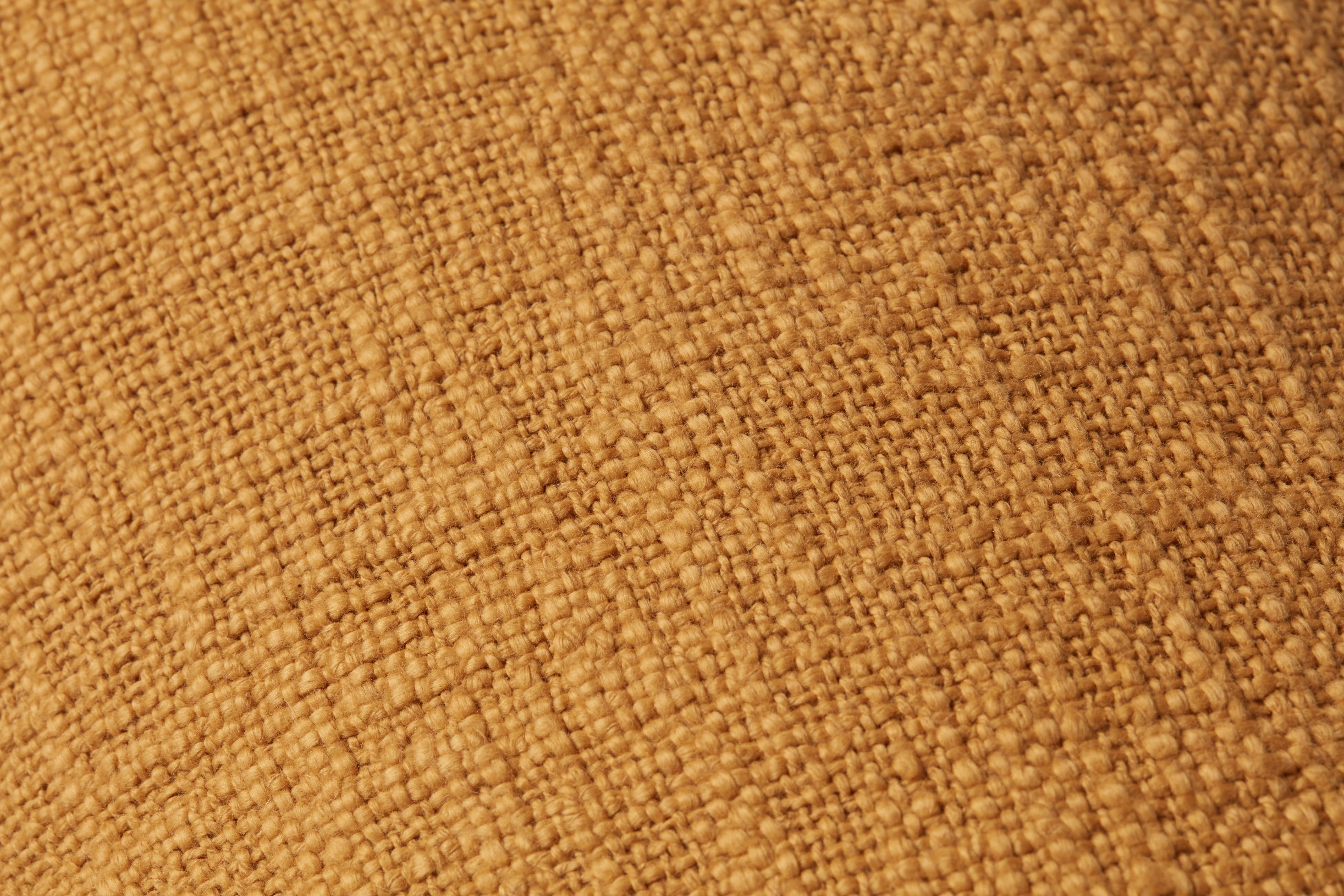 Gold Pillow (PLL0109) - Image 4