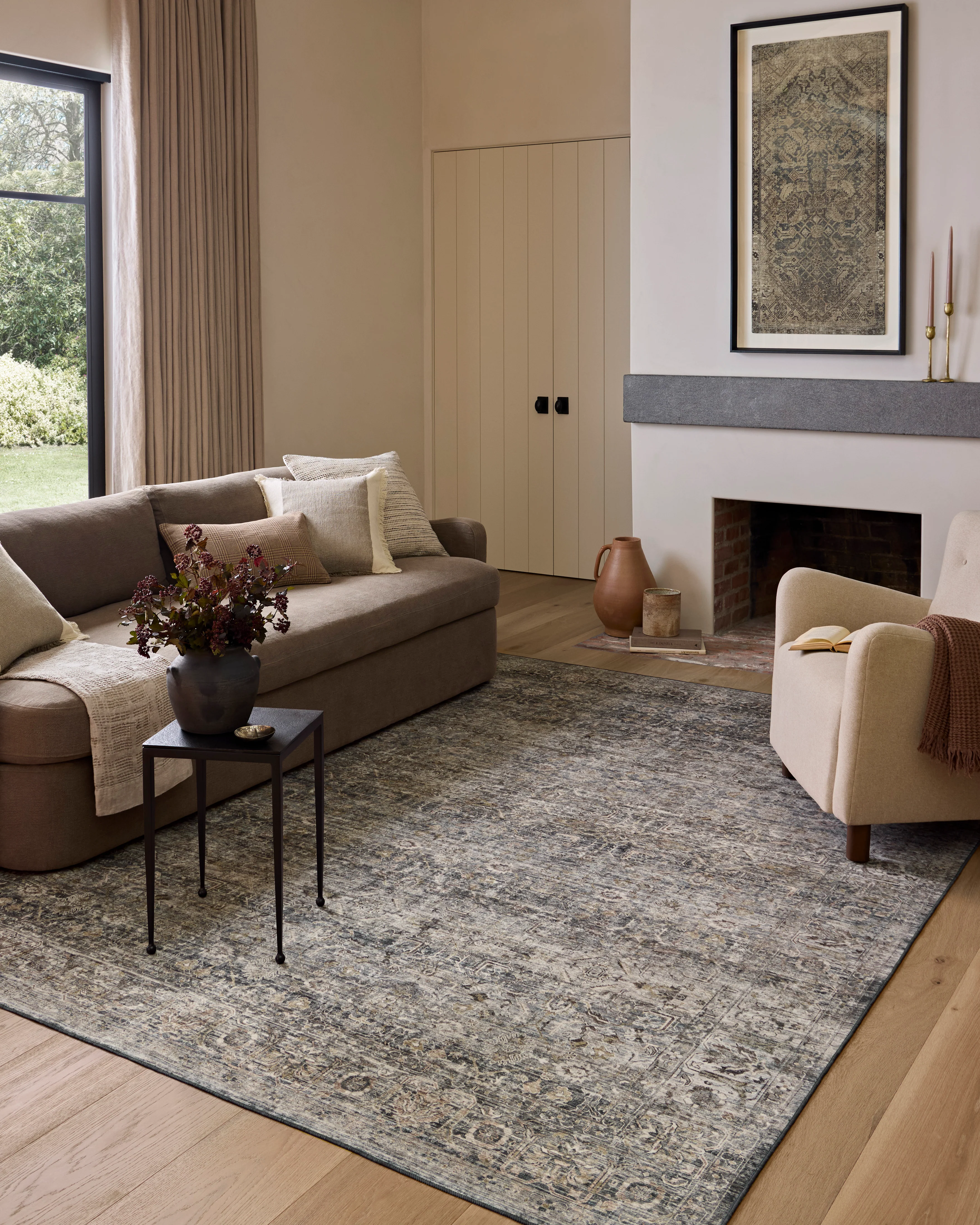 Josie Dove / Gold Rug (JOS-05) - Image 2