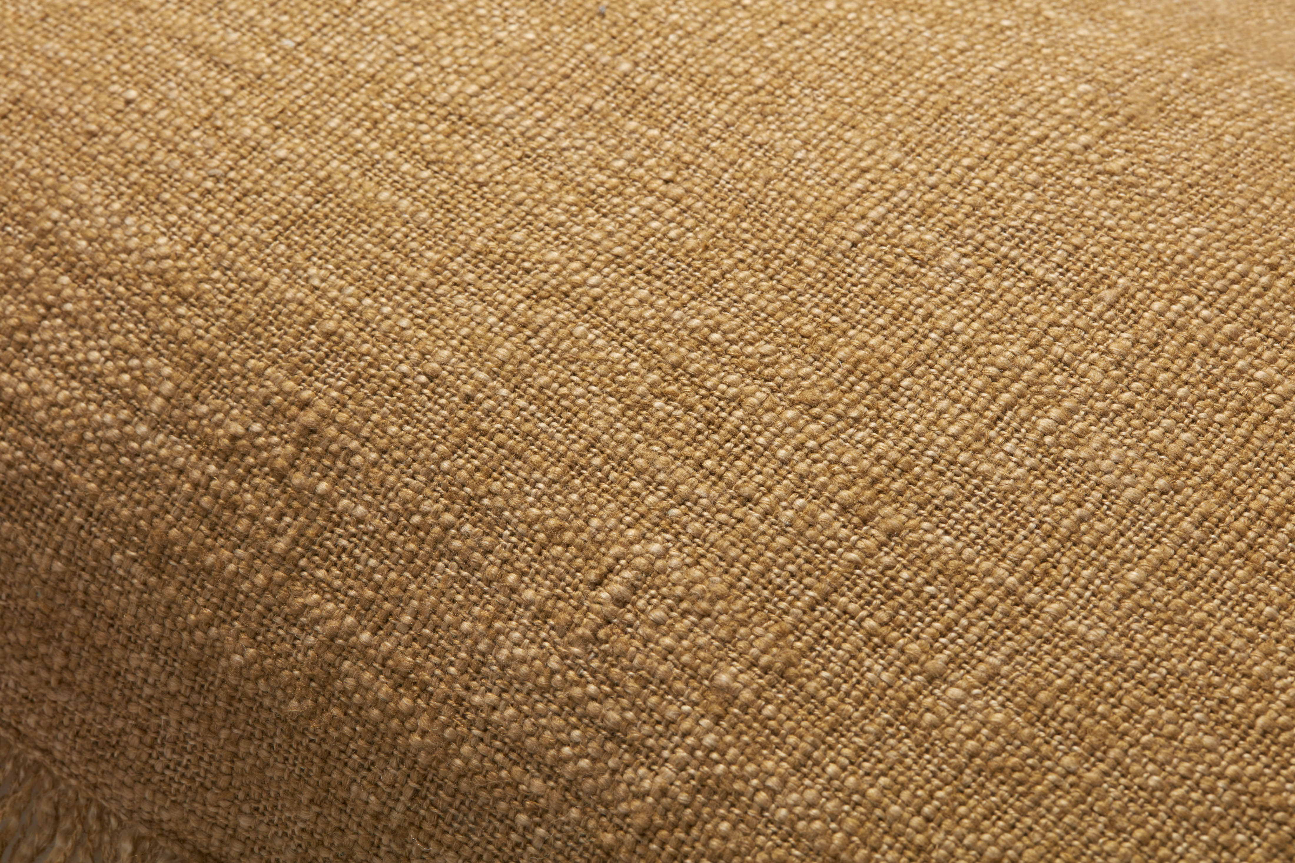 Sable Gold Pillow (PAL0033) - Image 3