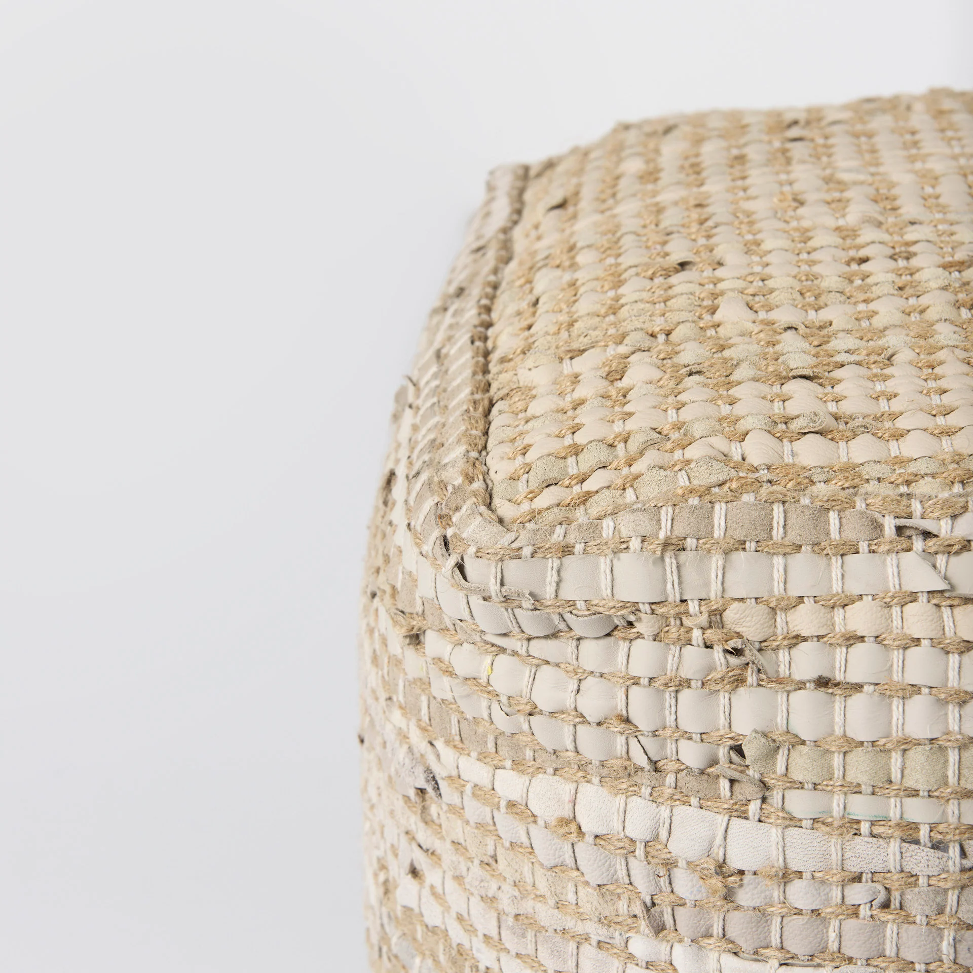 Aalia Pouf - Image 6