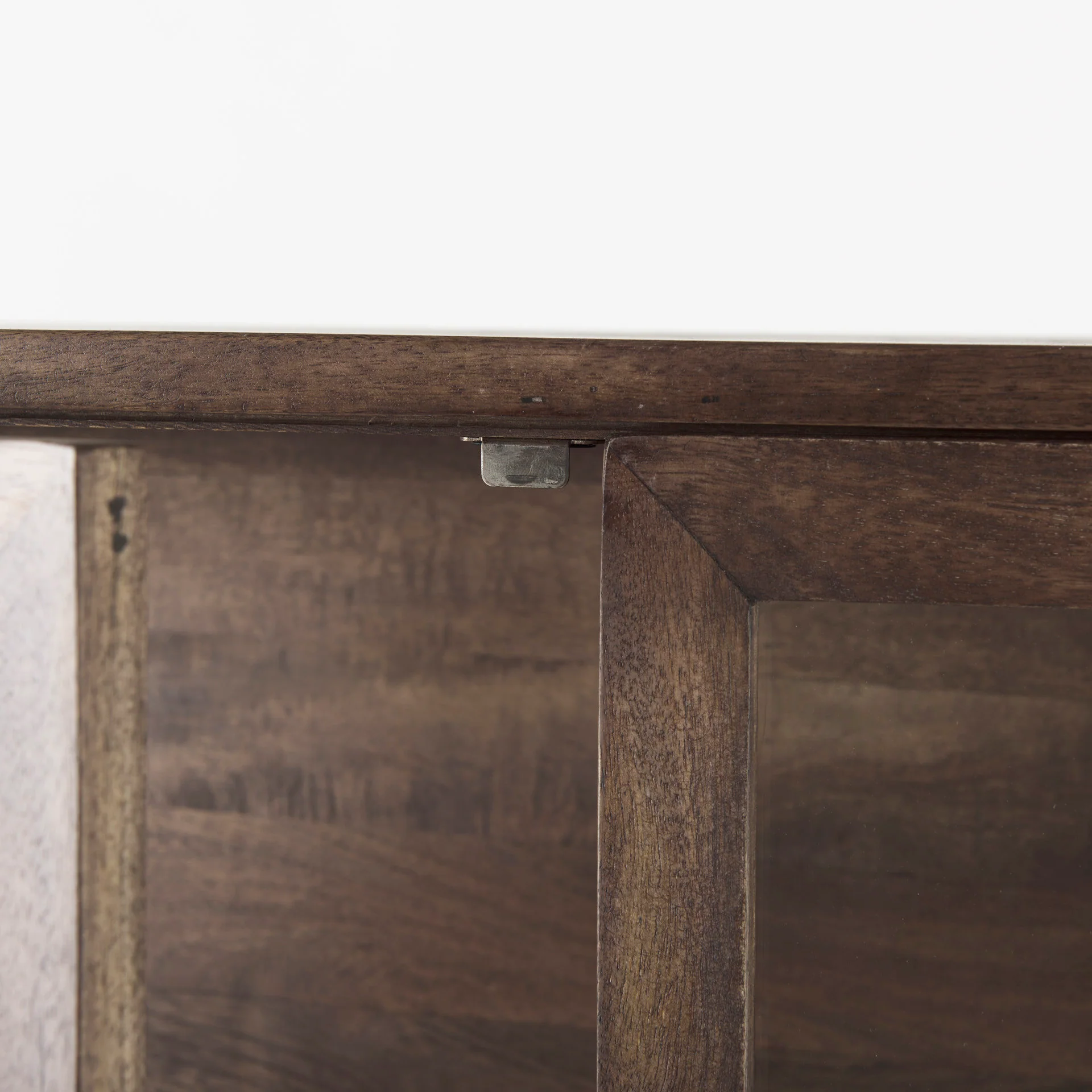 Arelius Cabinet - Image 36