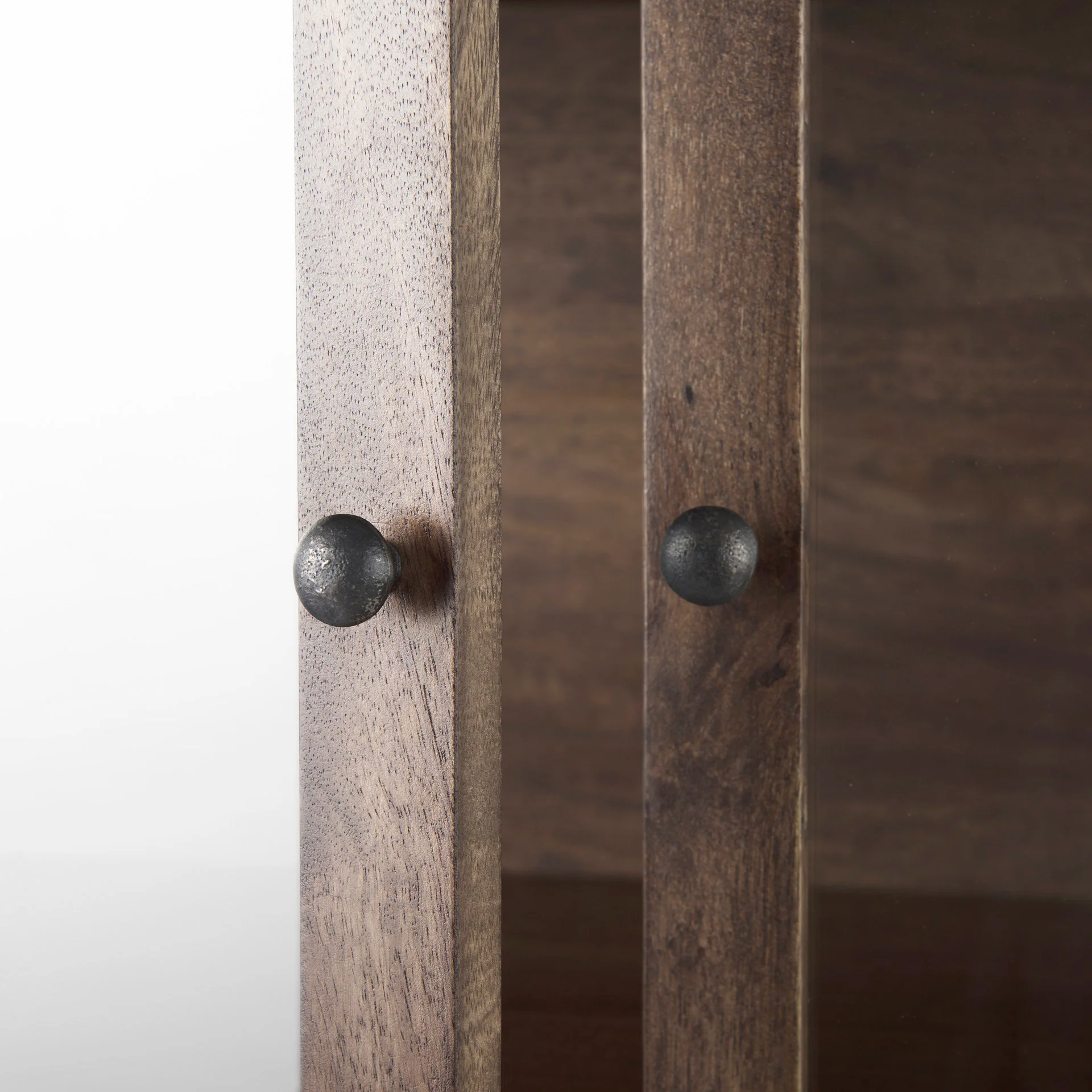 Arelius Cabinet - Image 37