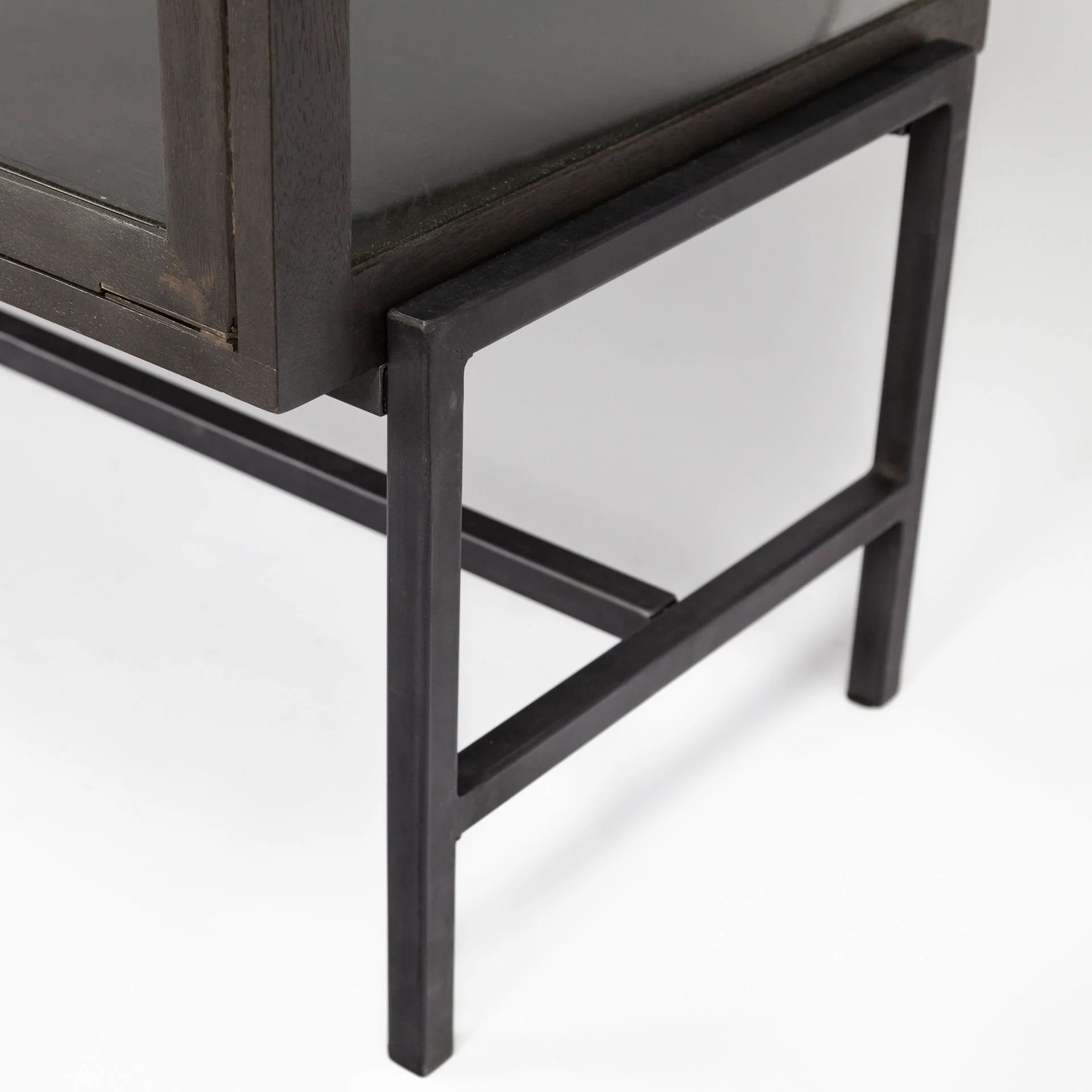 Arelius Sideboard - Image 11