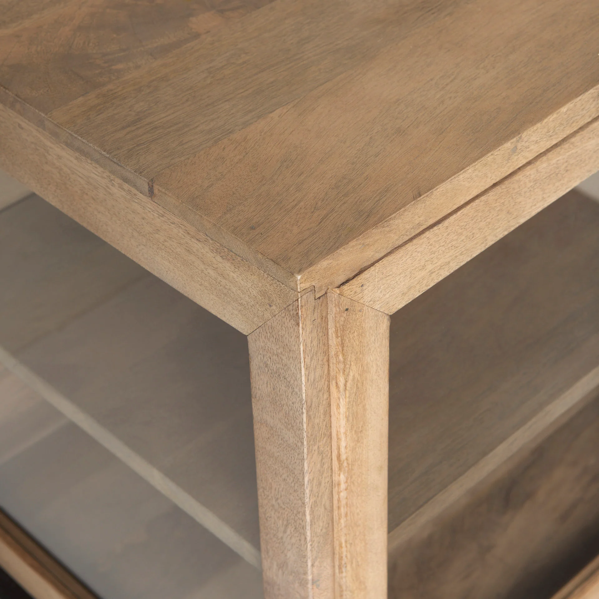 Arelius Sideboard - Image 19