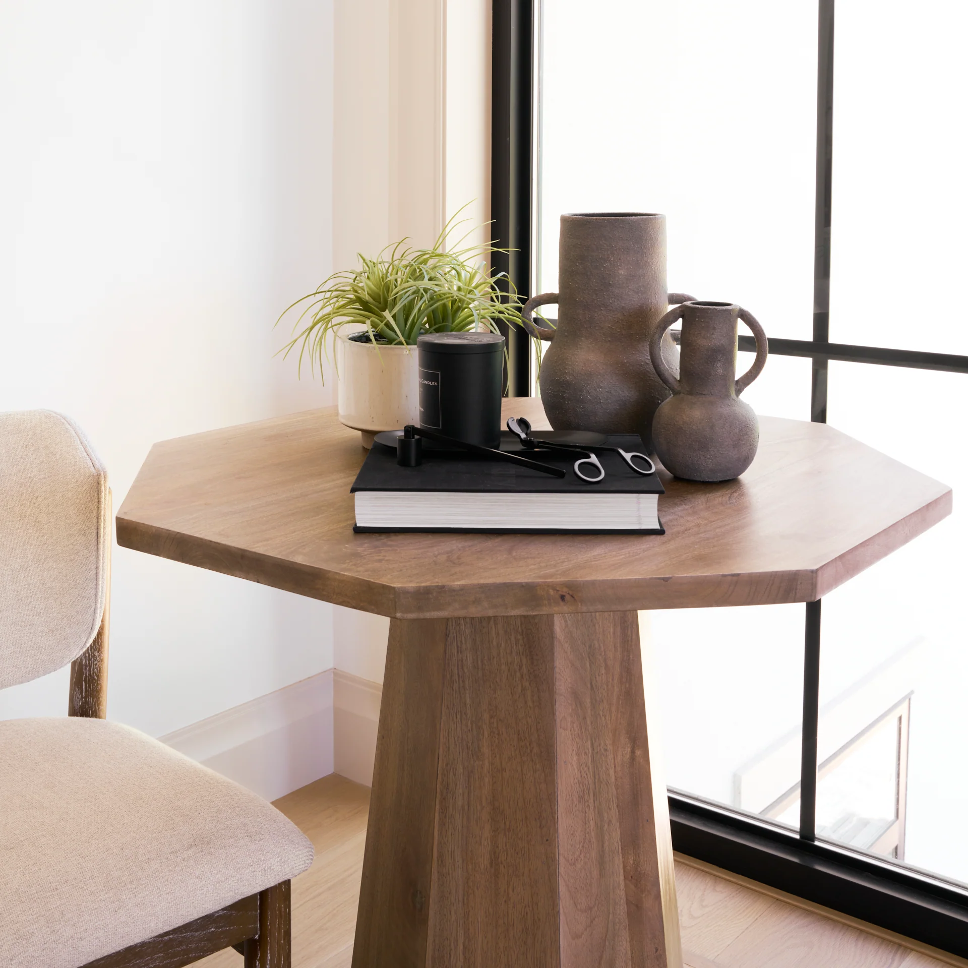 Armani Vase - Image 3