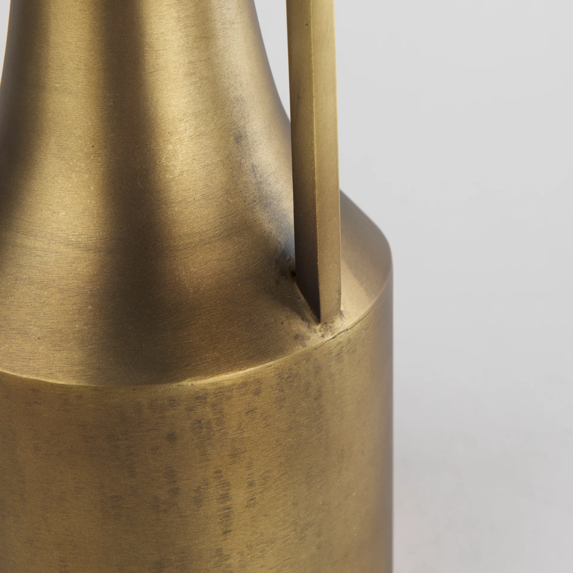 Aubrey Gold Jug Vase - Image 13