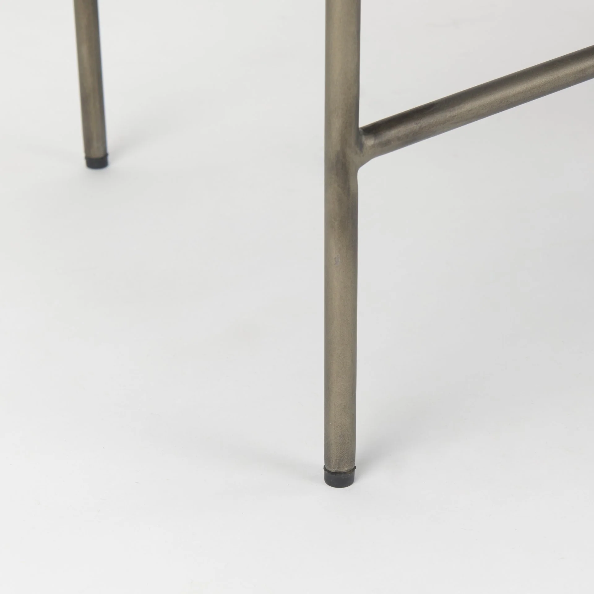 Avery Bench - Image 11
