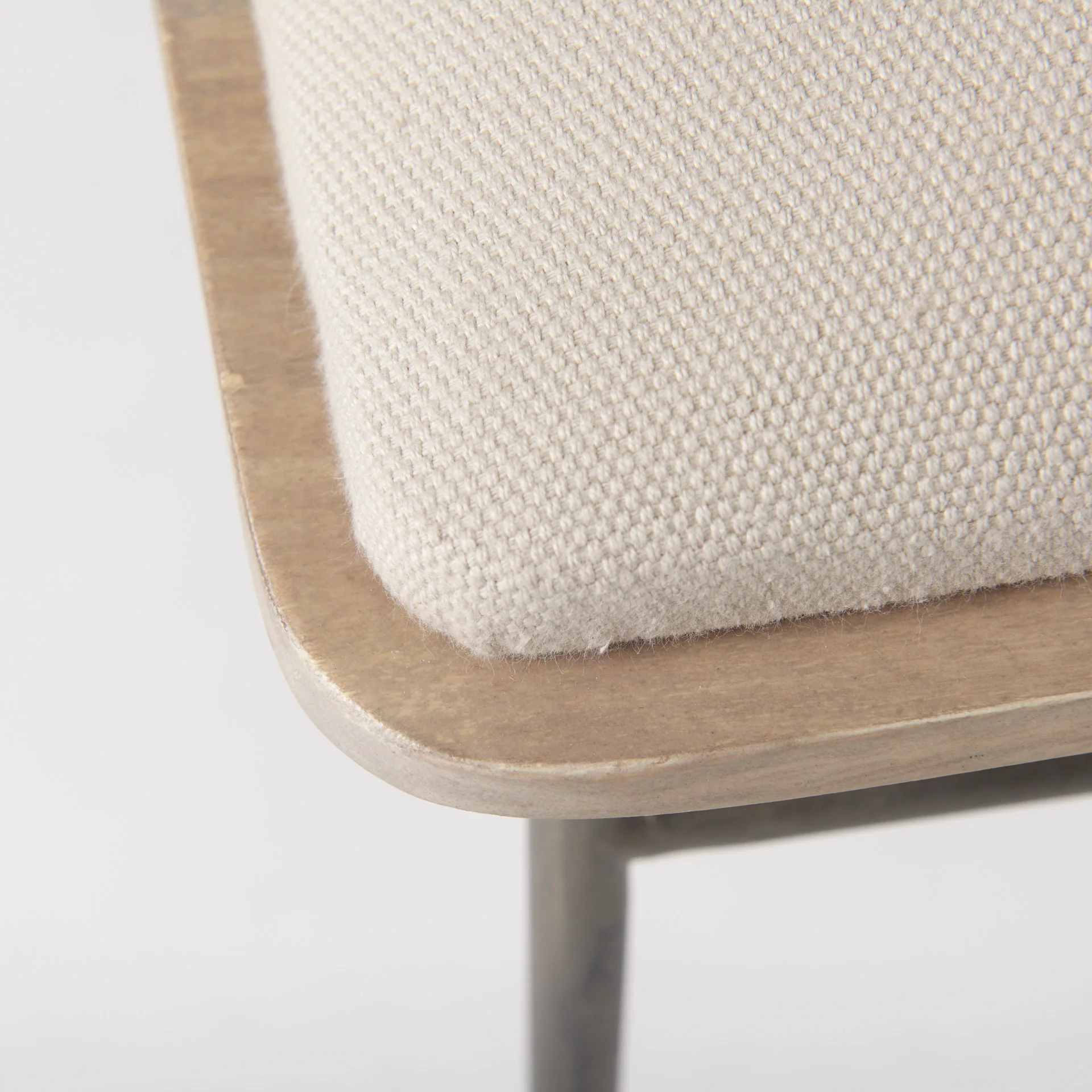 Camille Bench - Image 8
