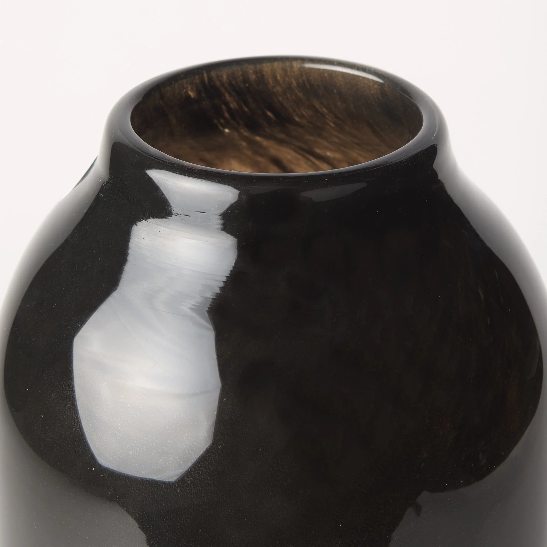 Emu Vase - Image 19