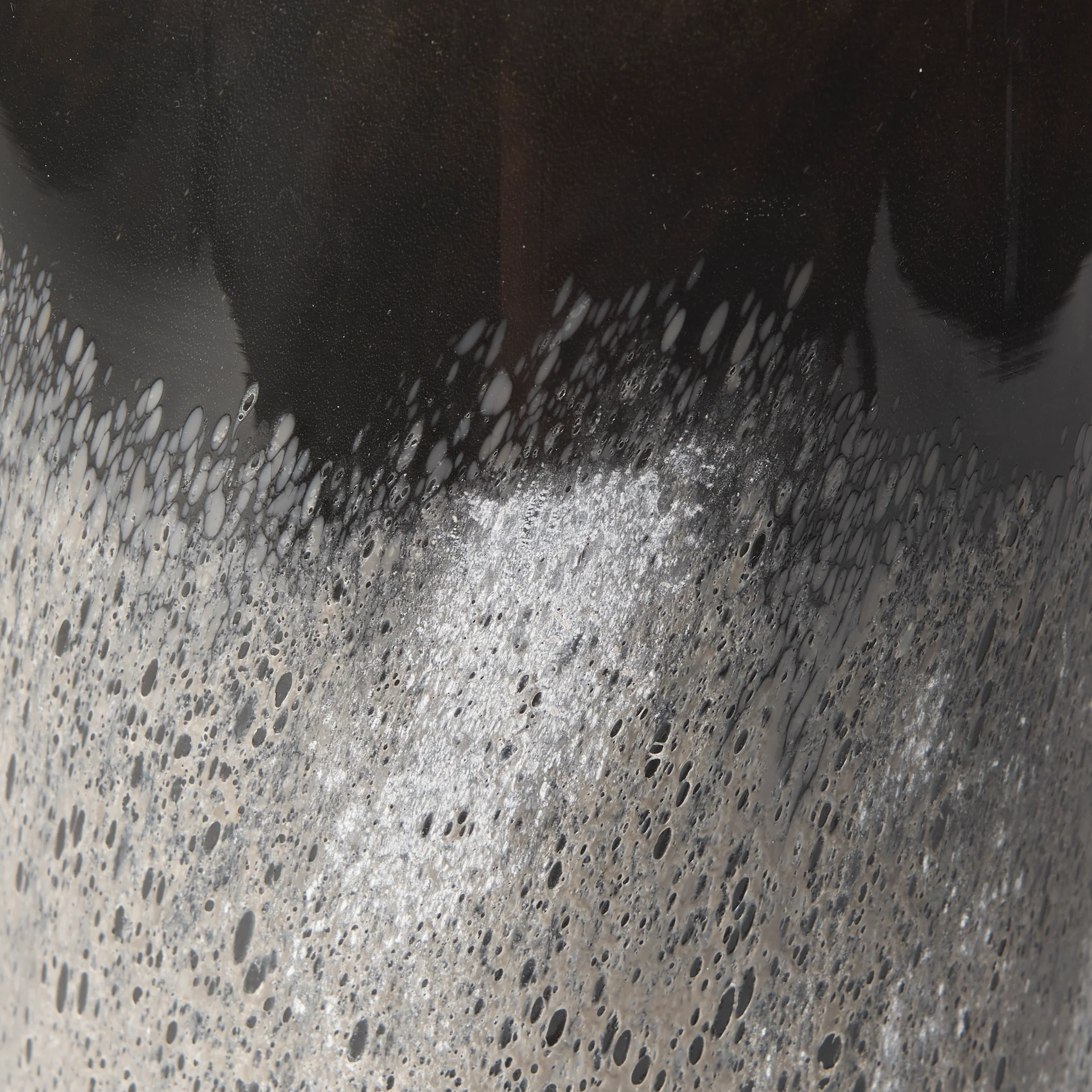 Emu Vase - Image 21