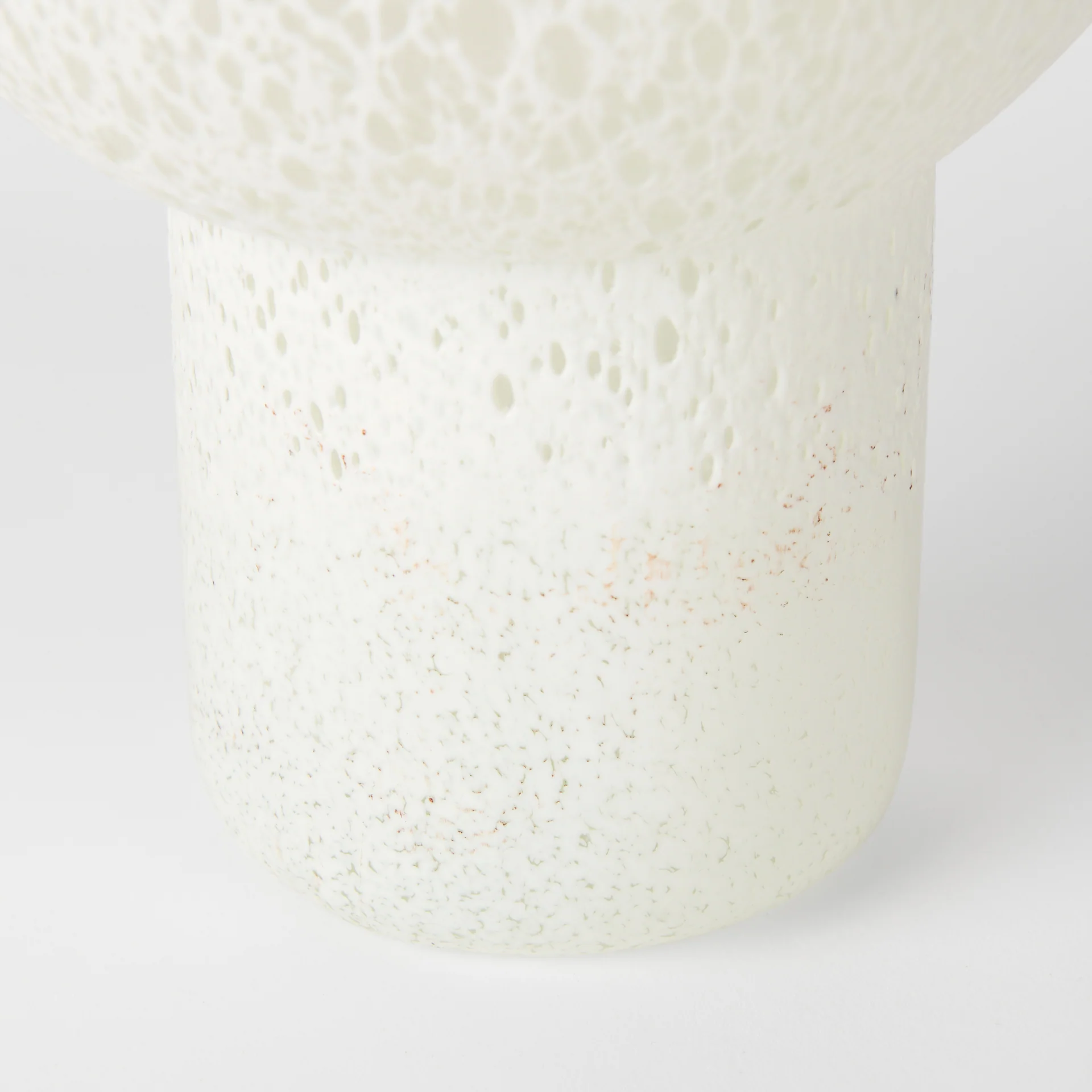 Heket Vase - Image 9