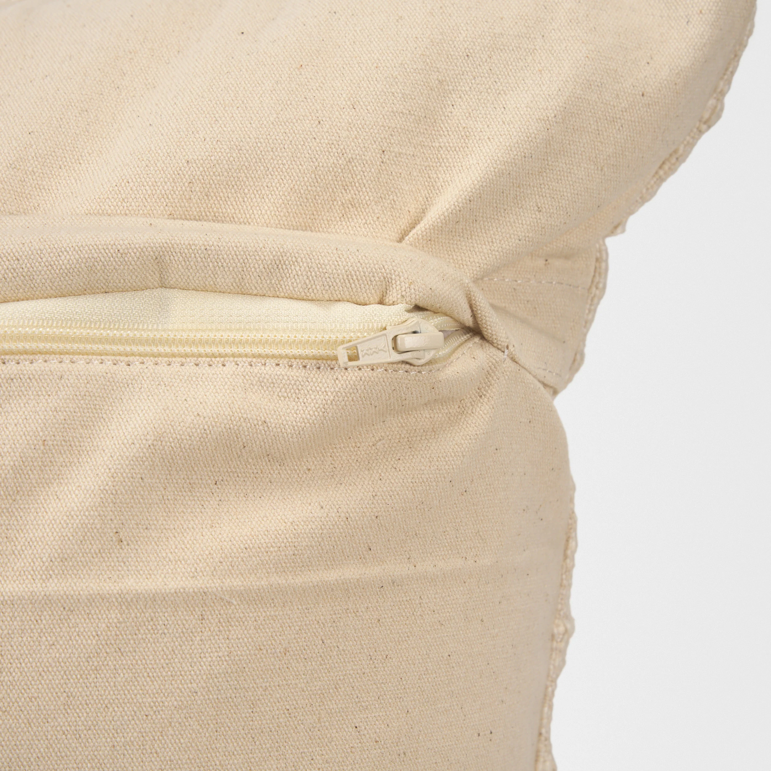 Jacory Pillow Cover - Image 12