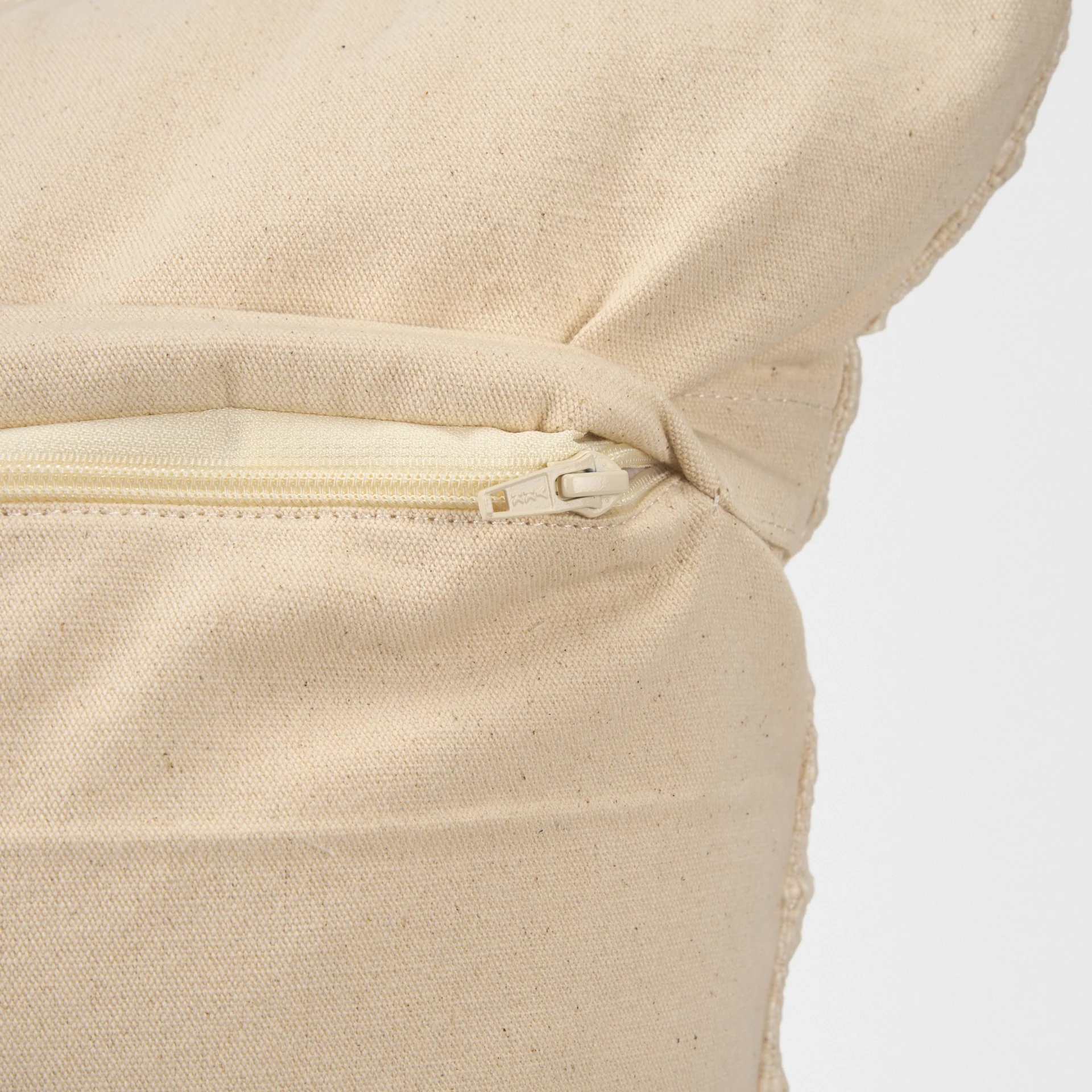 Jacory Pillow Cover - Image 21