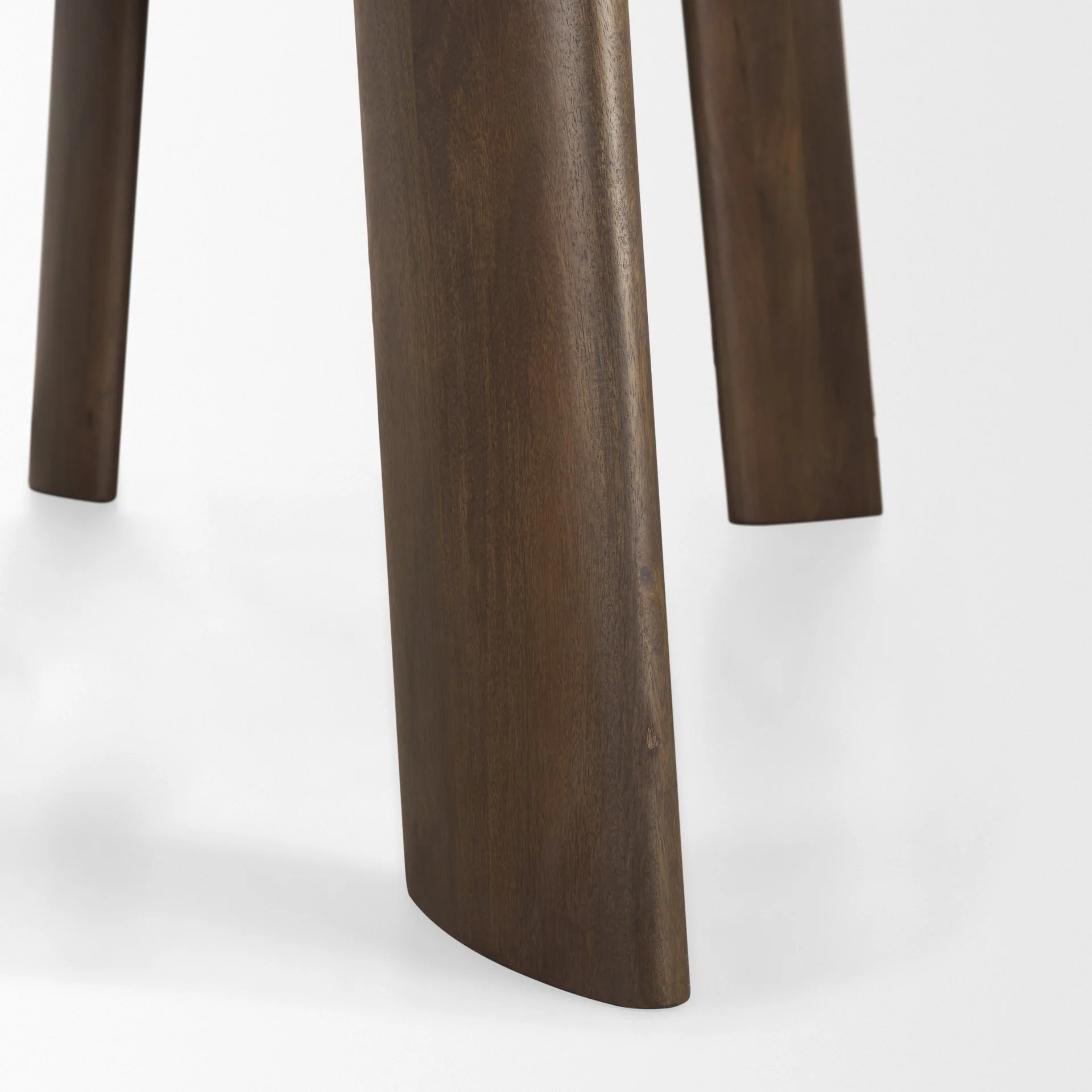 Jonan Dining Table - Image 23