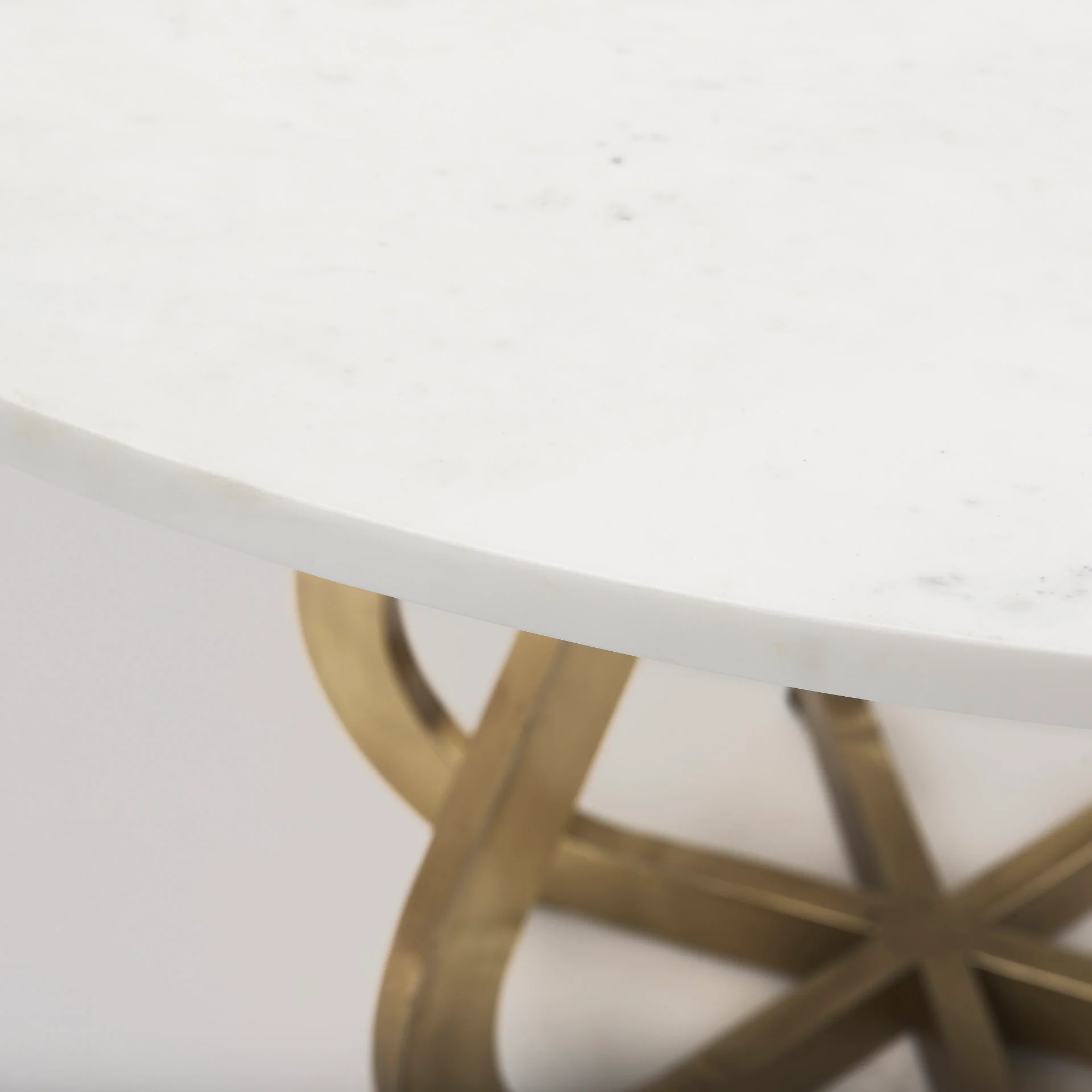 Laurent Dining Table - Image 7
