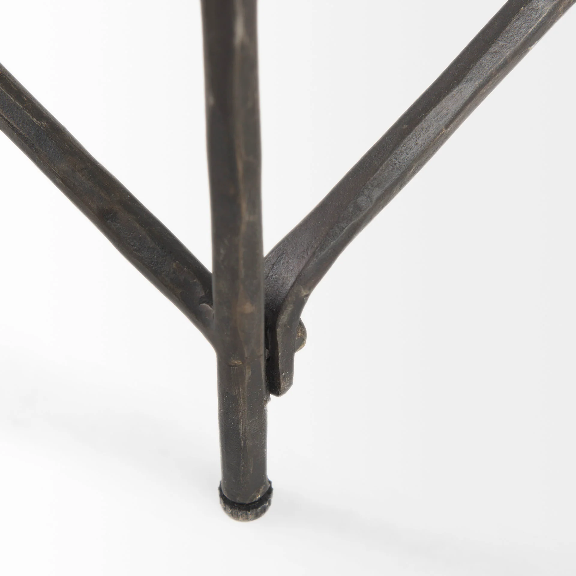 Lorlei Coffee Table - Image 8