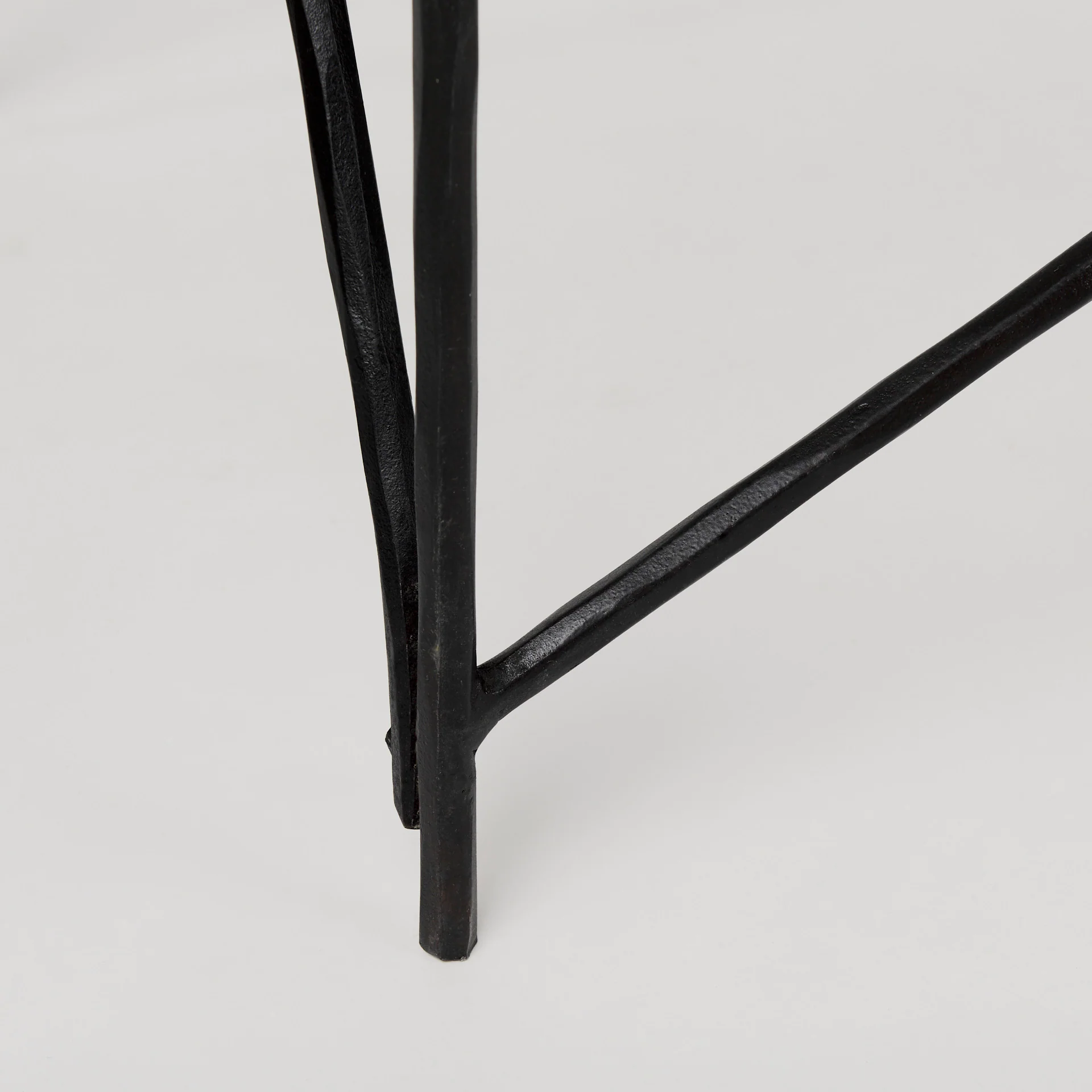 Lorlei Console Table - Image 9