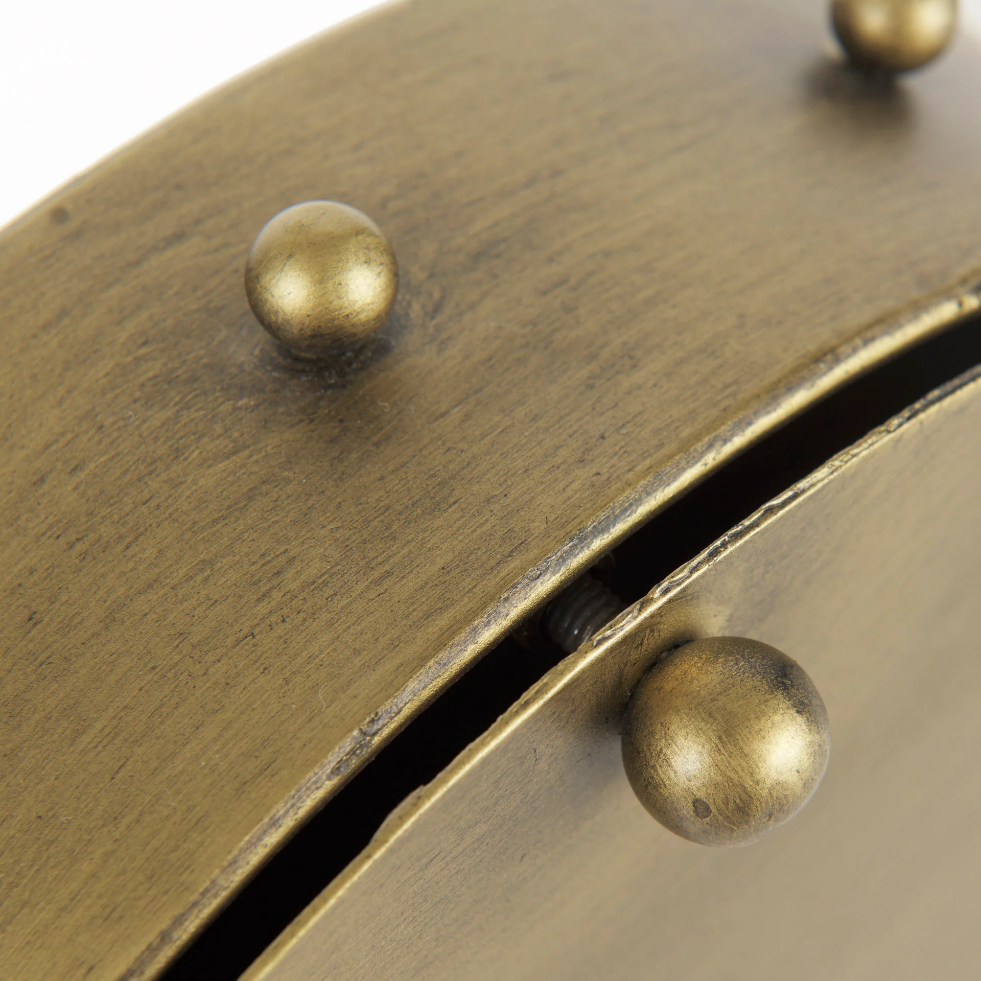 Marian Round Table Clock - Image 24
