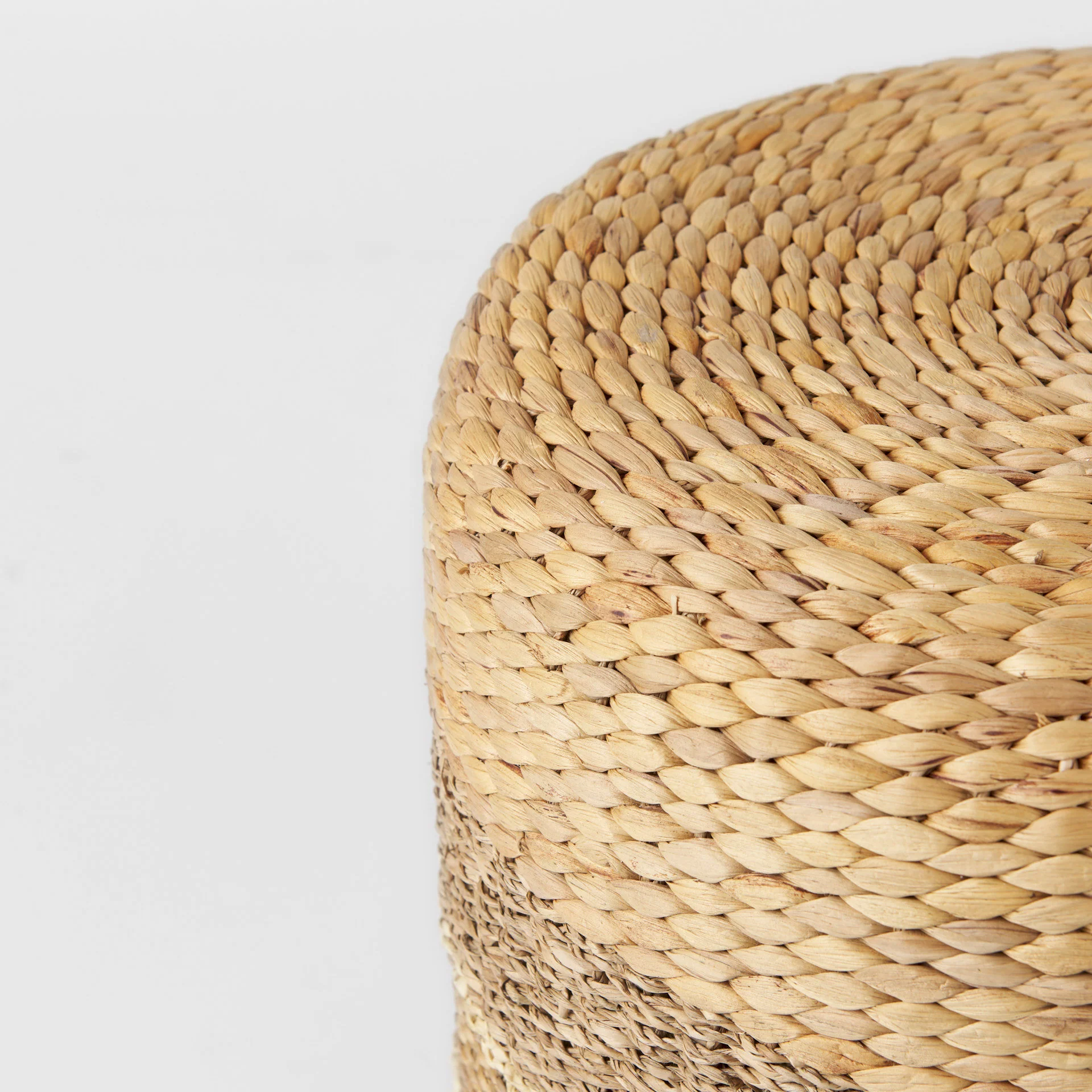 Maya Pouf - Image 13