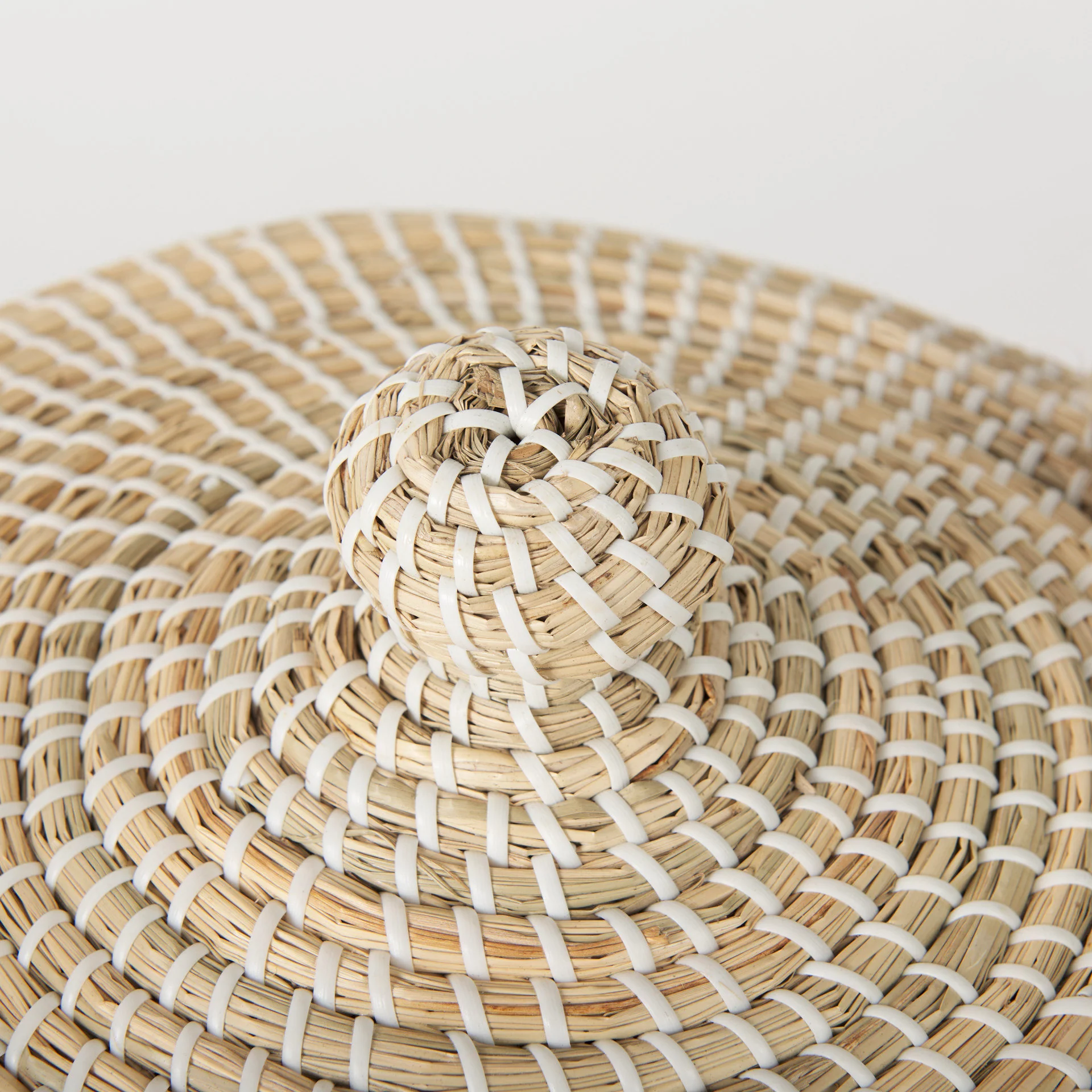 Olivia Basket - Image 6