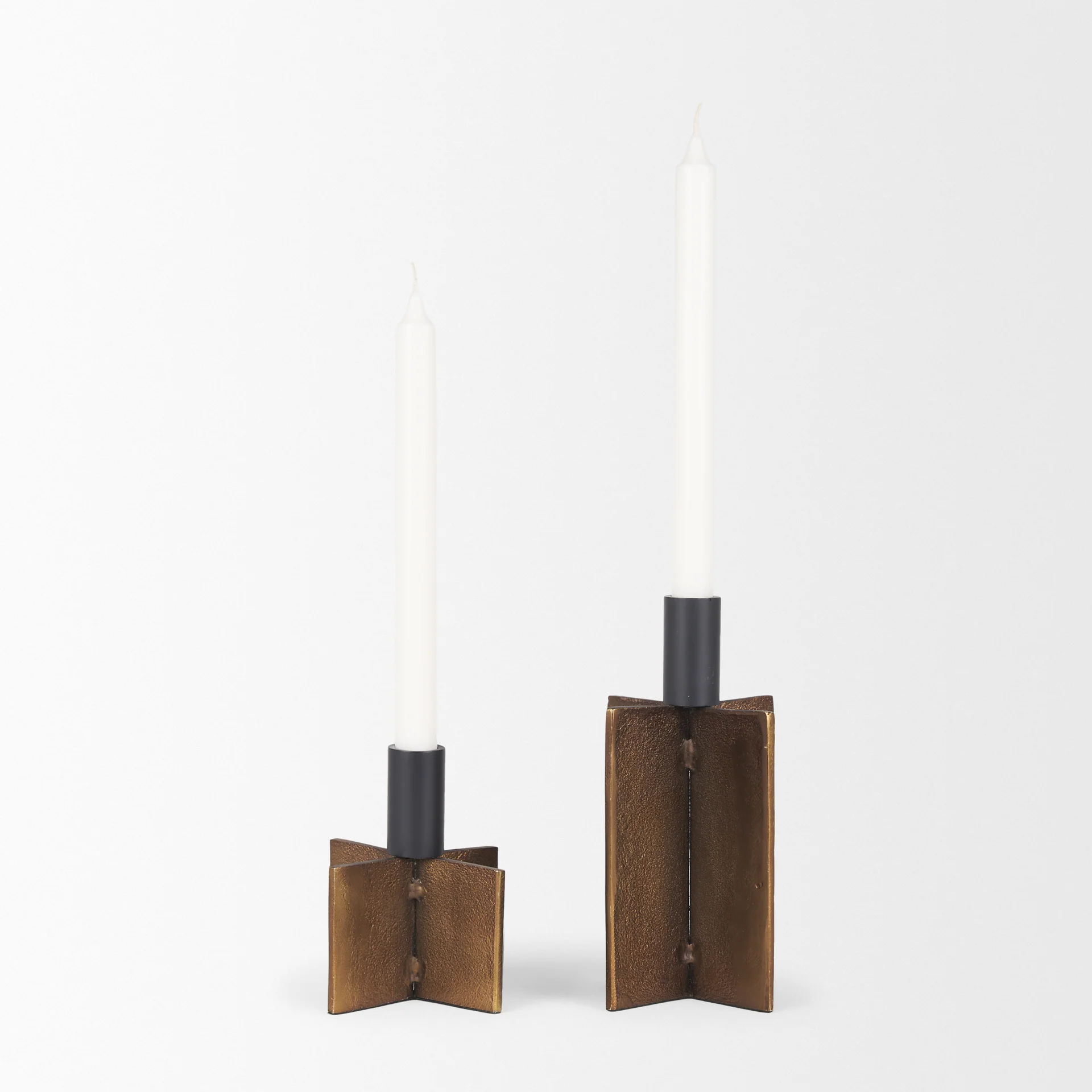 Pia Candle Holders - Image 4