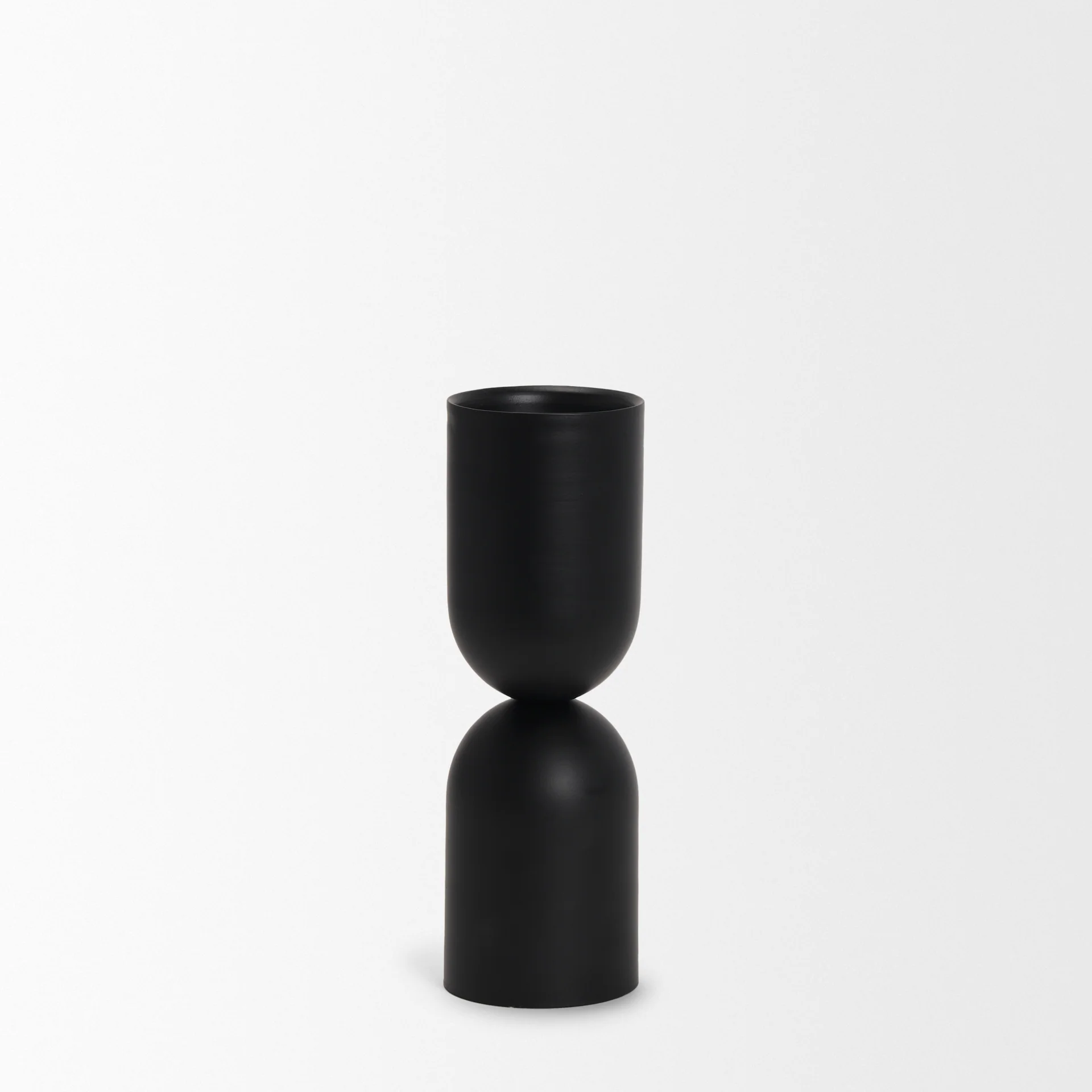 Qamra Black Candle Holder - Image 12