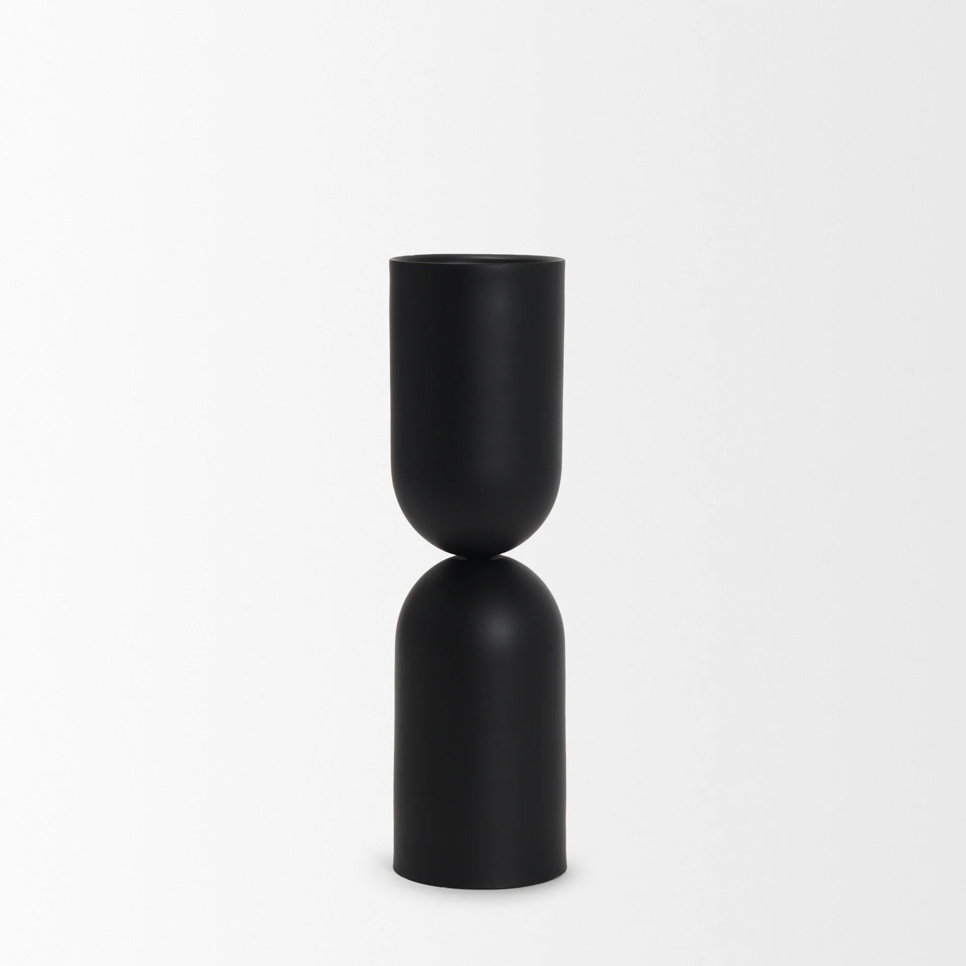 Qamra Black Candle Holder - Image 18