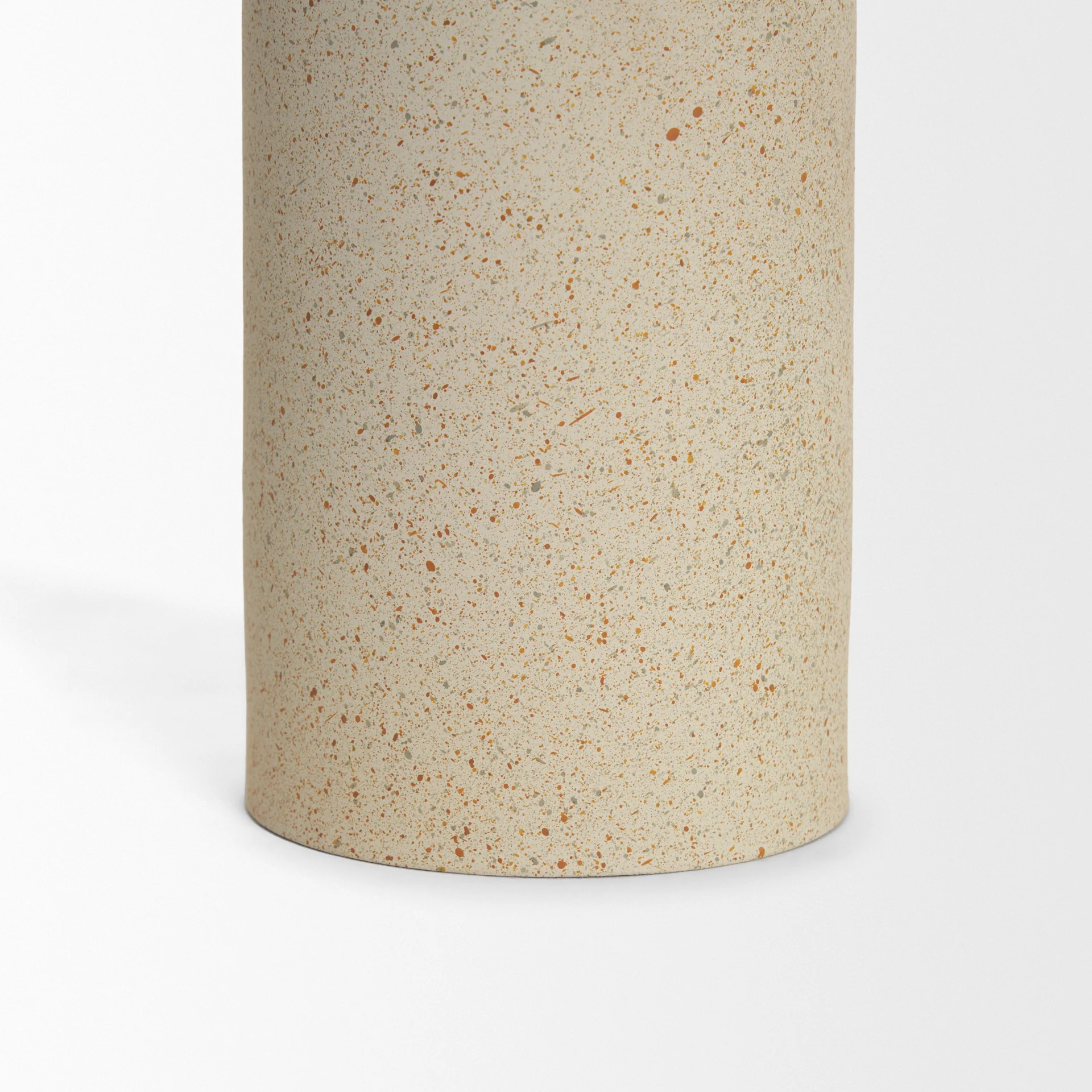 Qamra Gold Candle Holder - Image 8