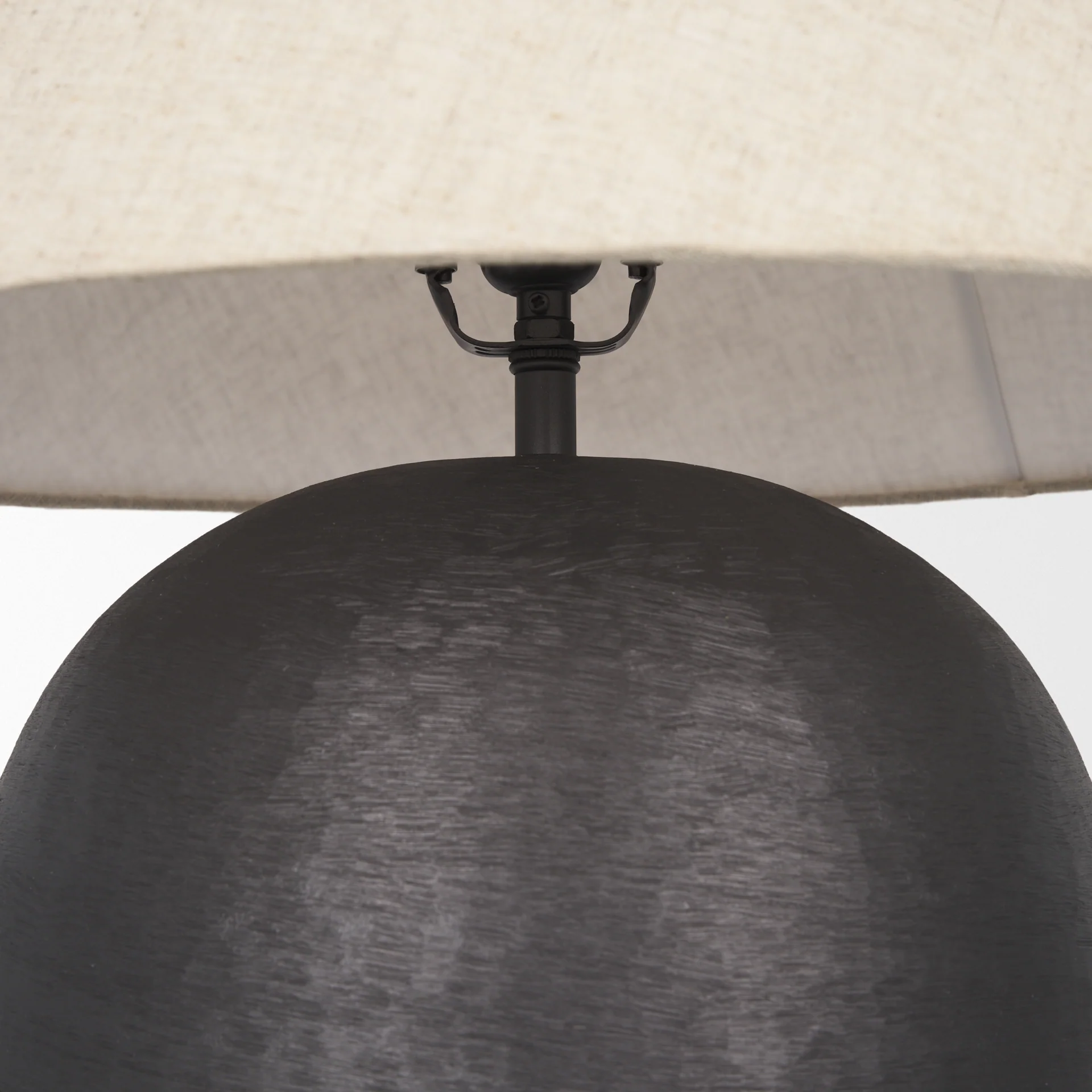 Sadiyah Table Lamp - Image 10