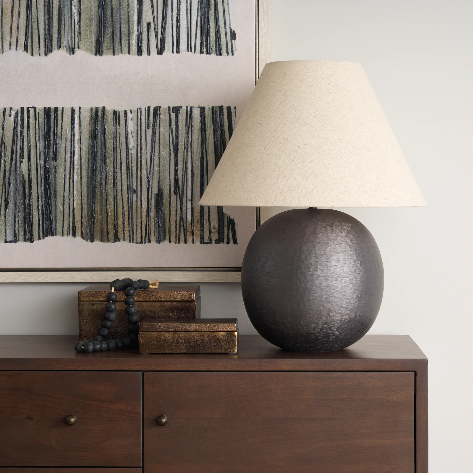 Sadiyah Table Lamp - Image 4