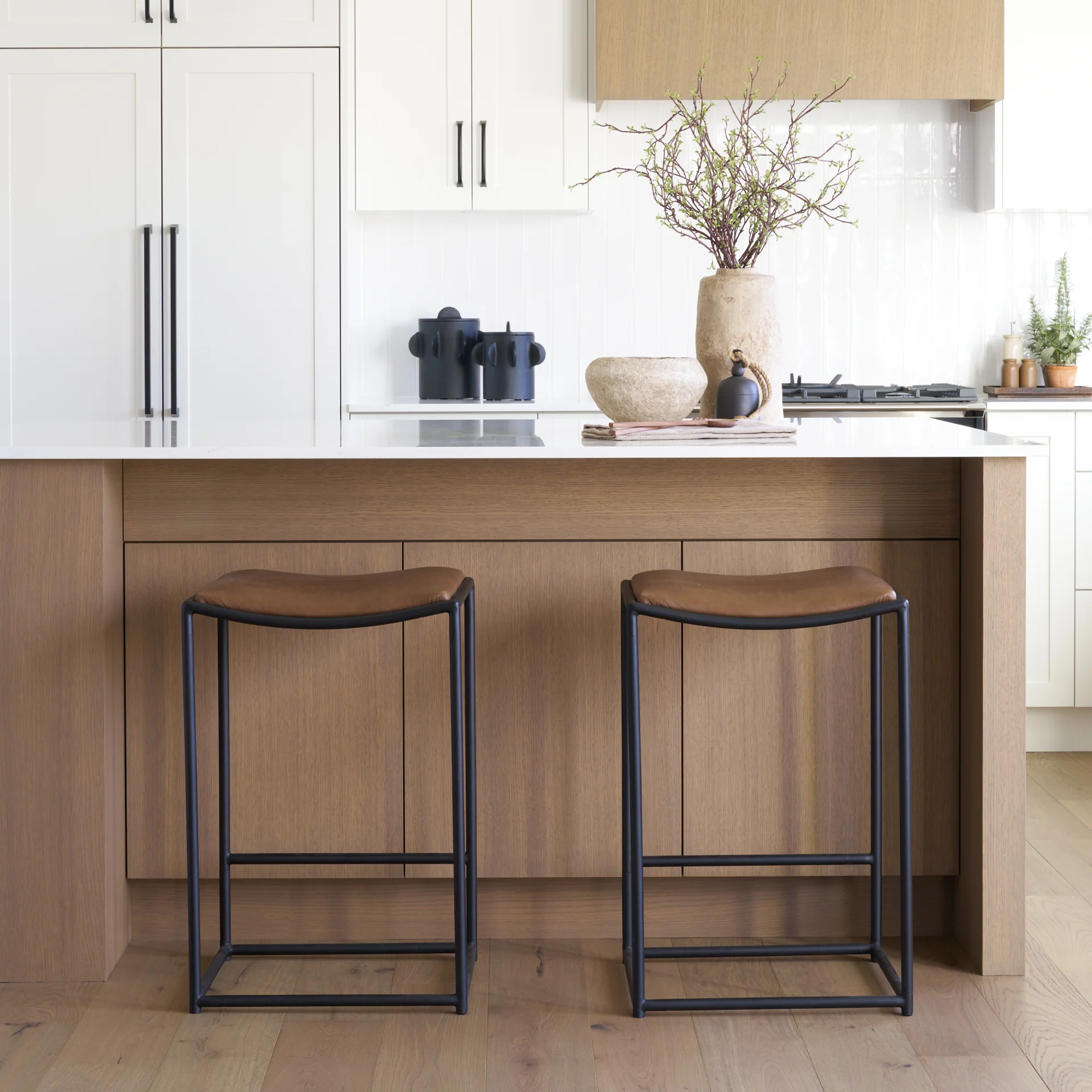 Taniel Leather Seat Stool - Image 3