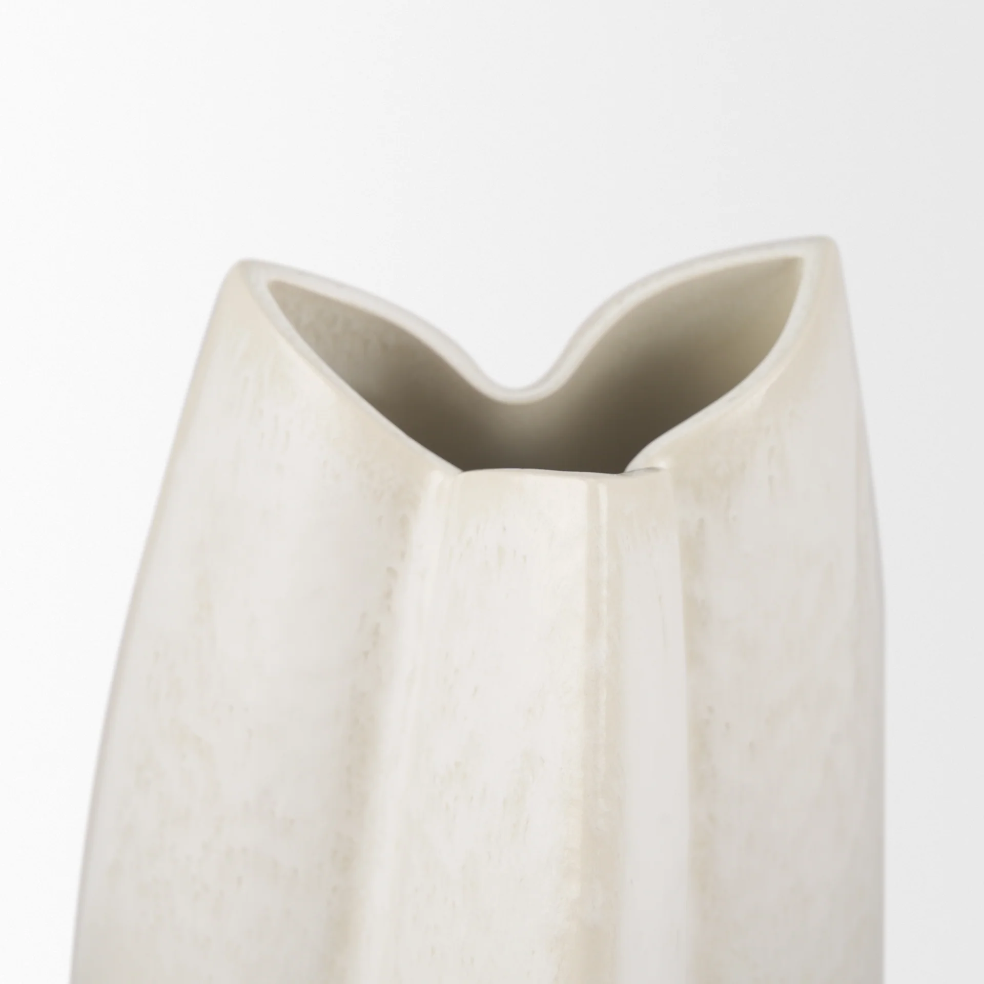 Vania Vase - Image 11