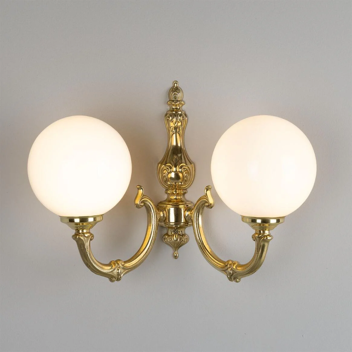 Ben 2 Arm Wall Light