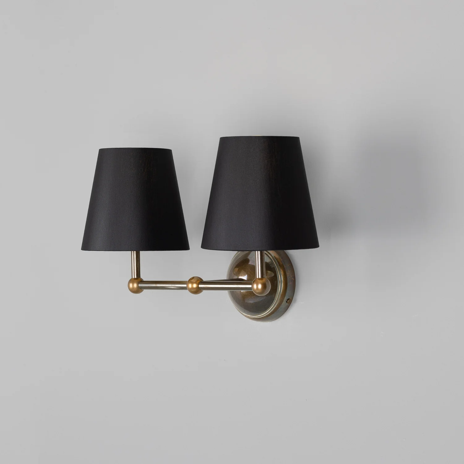 Busan Wall Sconce - Image 5