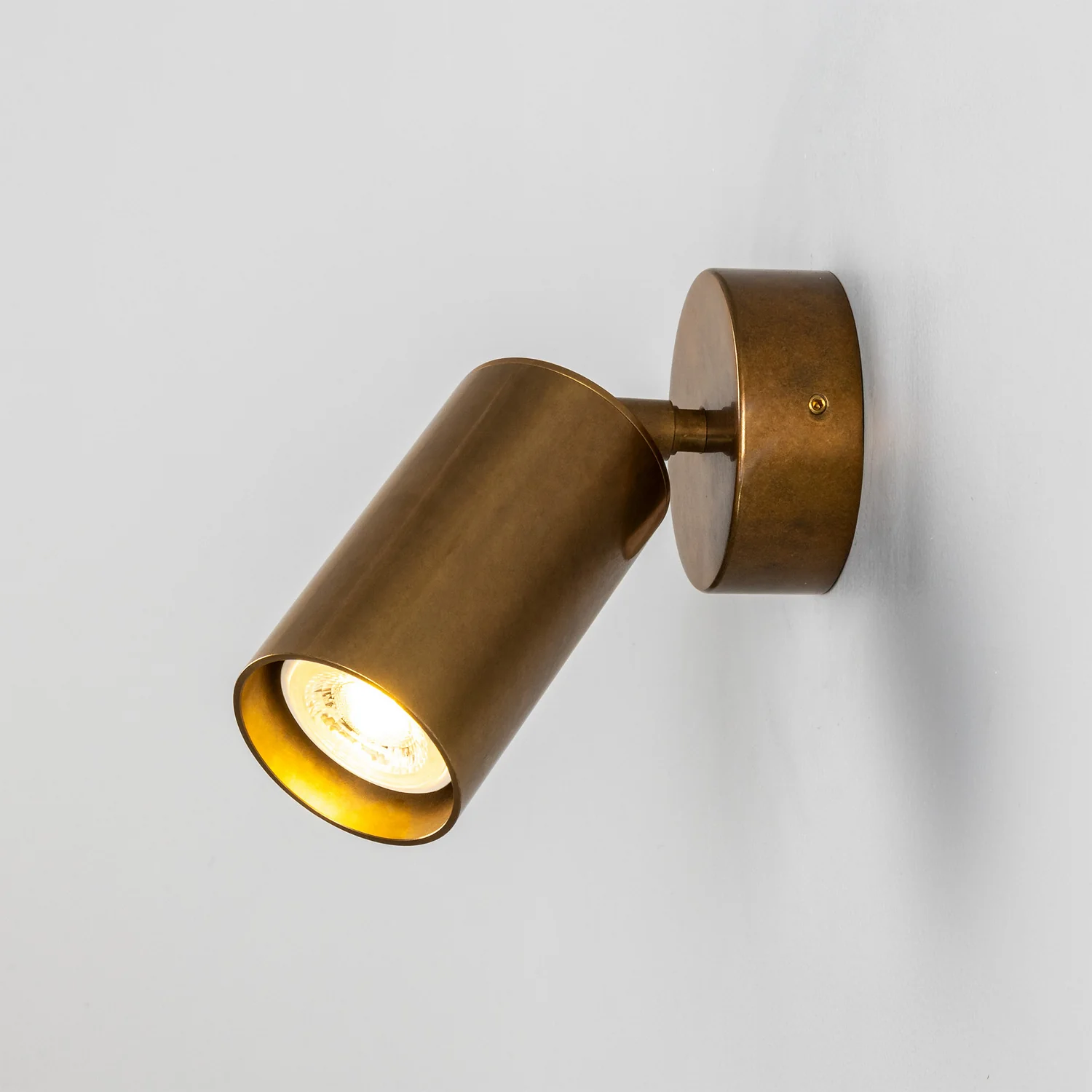 Evanston Wall Sconce - Image 7