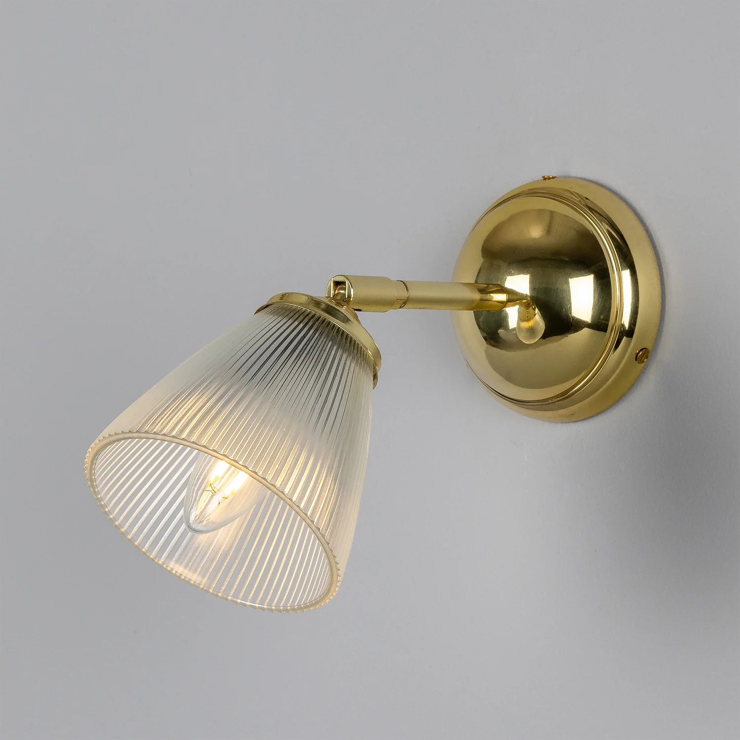 Gadar Wall Sconce - Image 2