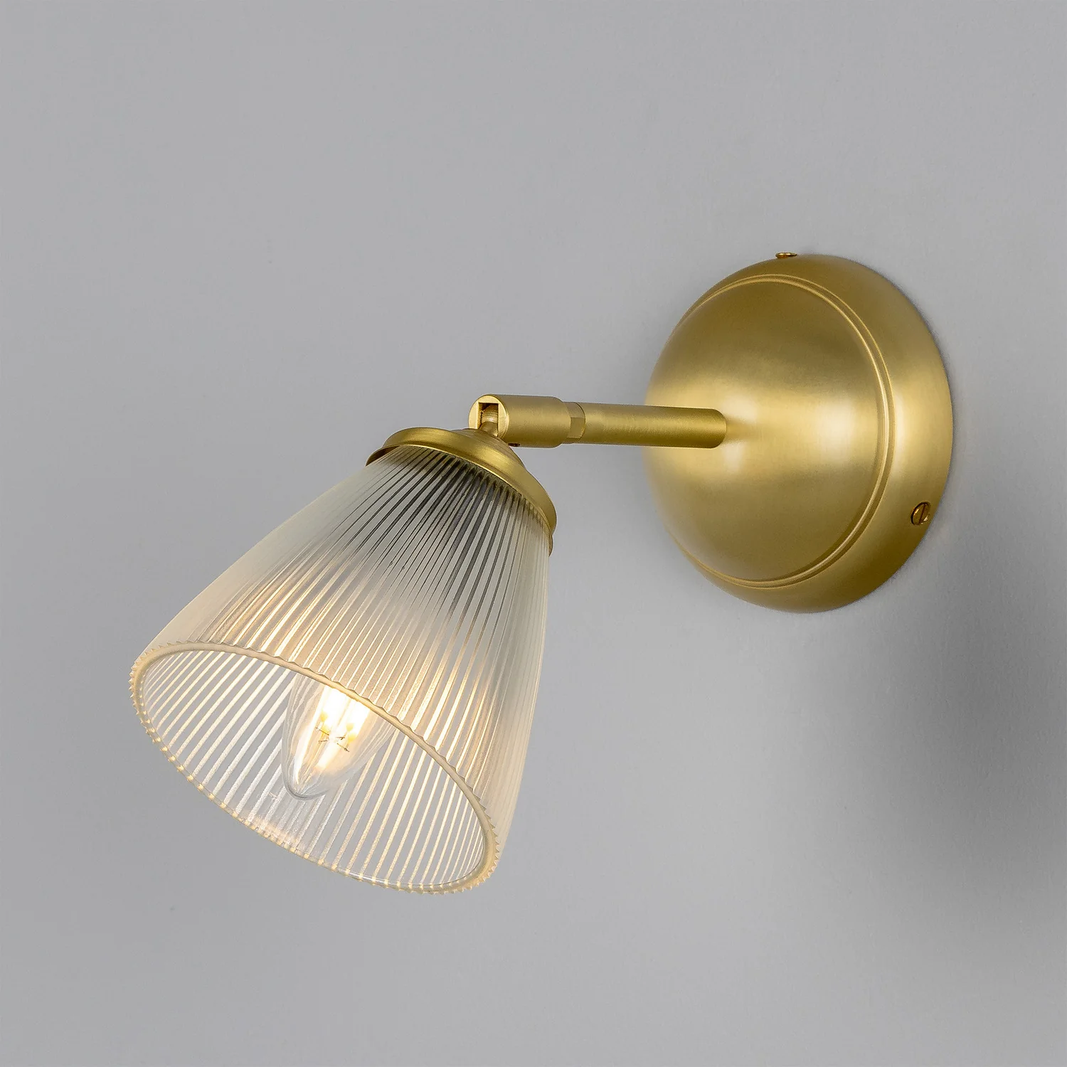 Gadar Wall Sconce - Image 3