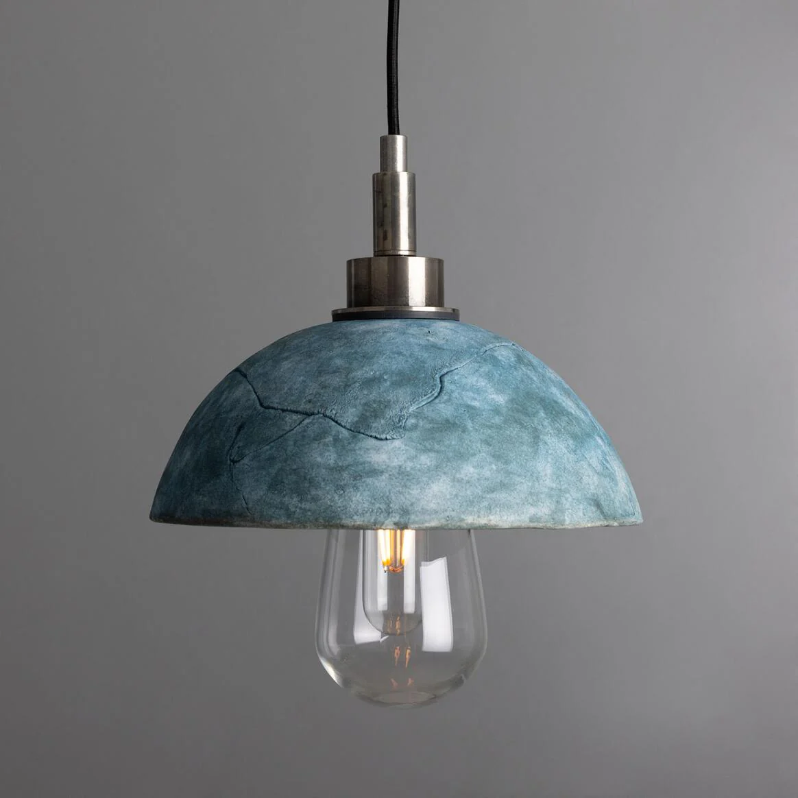 Kingii Pendant - Blue Earth