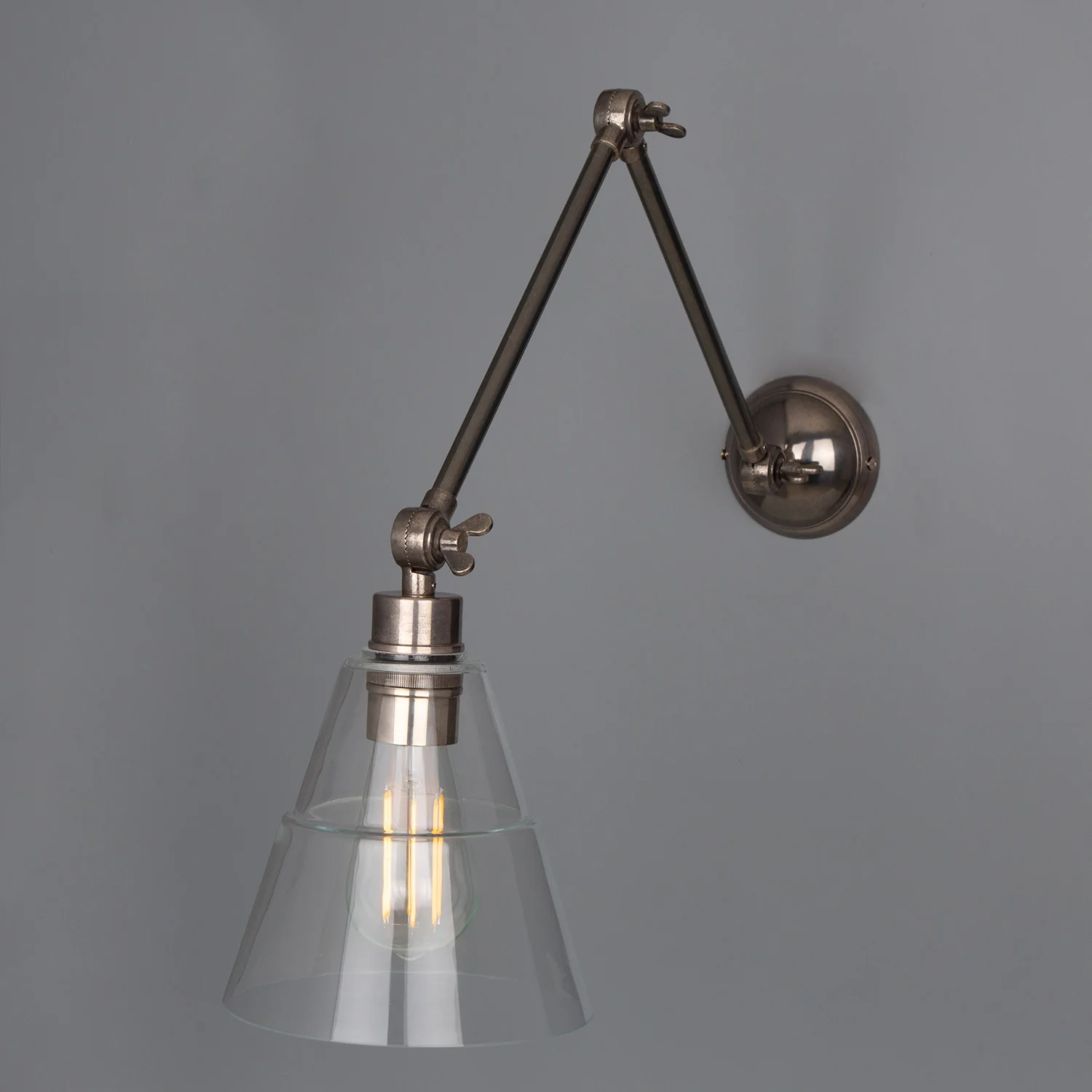 Lyx Adjustable Poster Light - Image 3