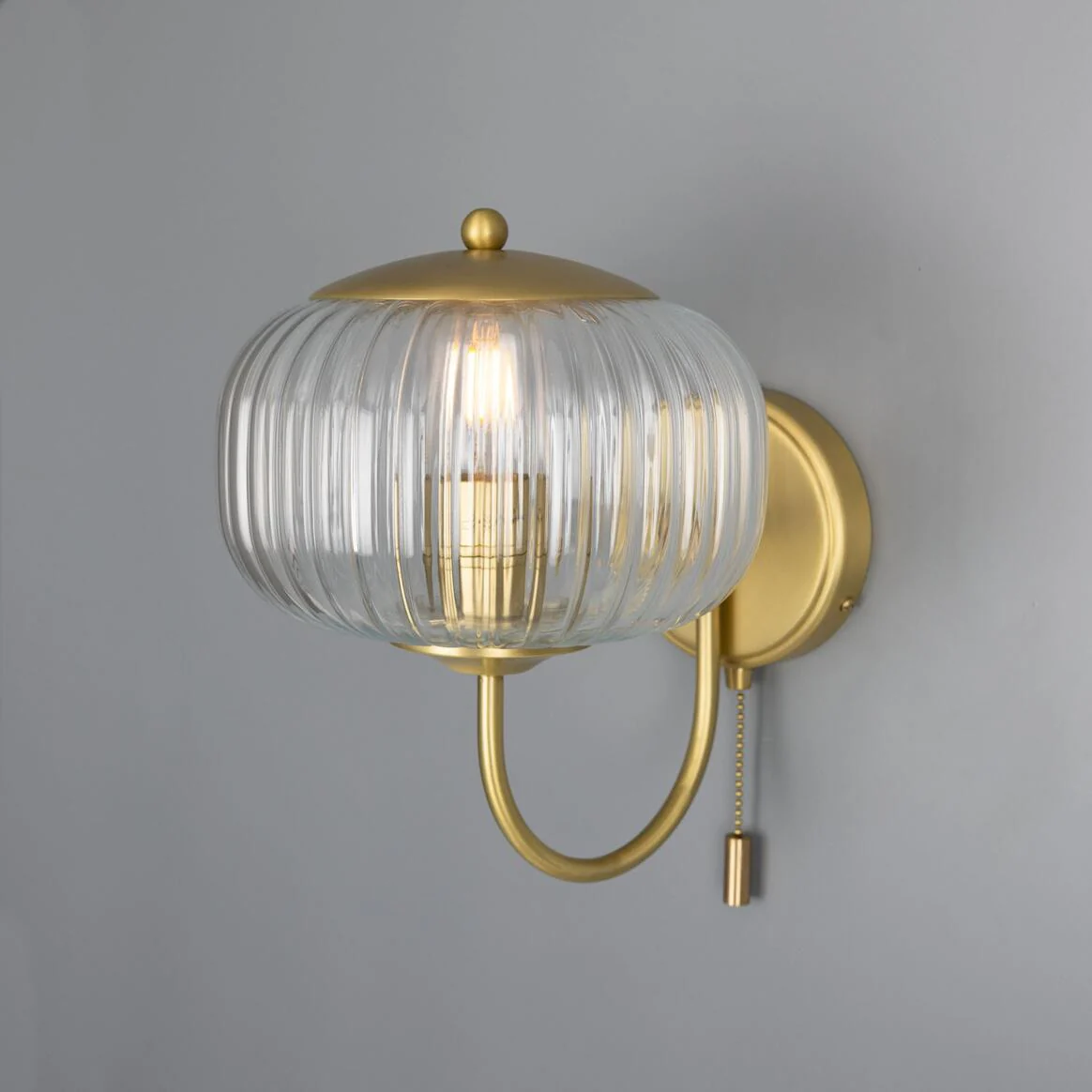 Nehir Wall Light