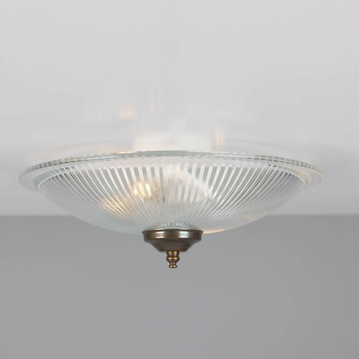 Nicosa Shallow Halophane Light