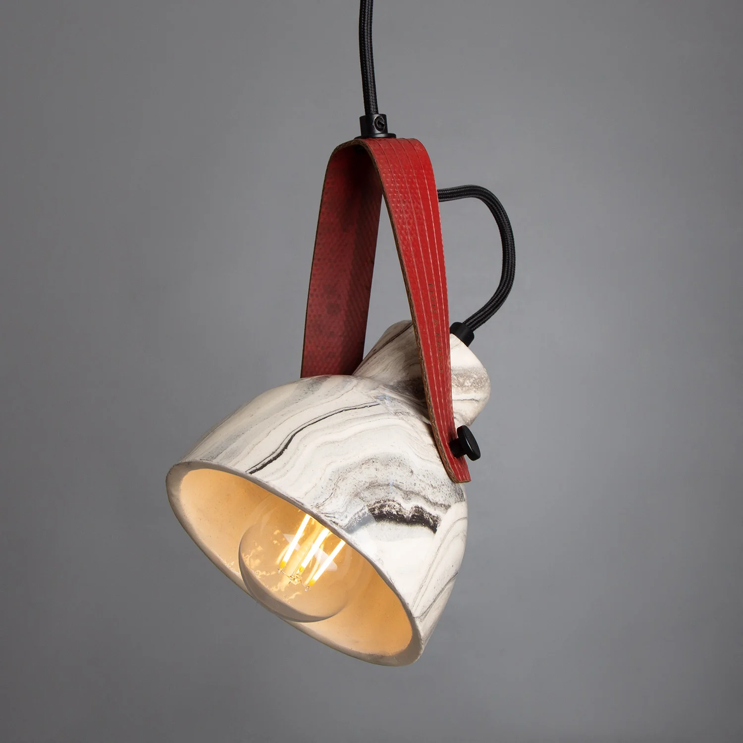 Pera Pendant- Marbled - Image 4
