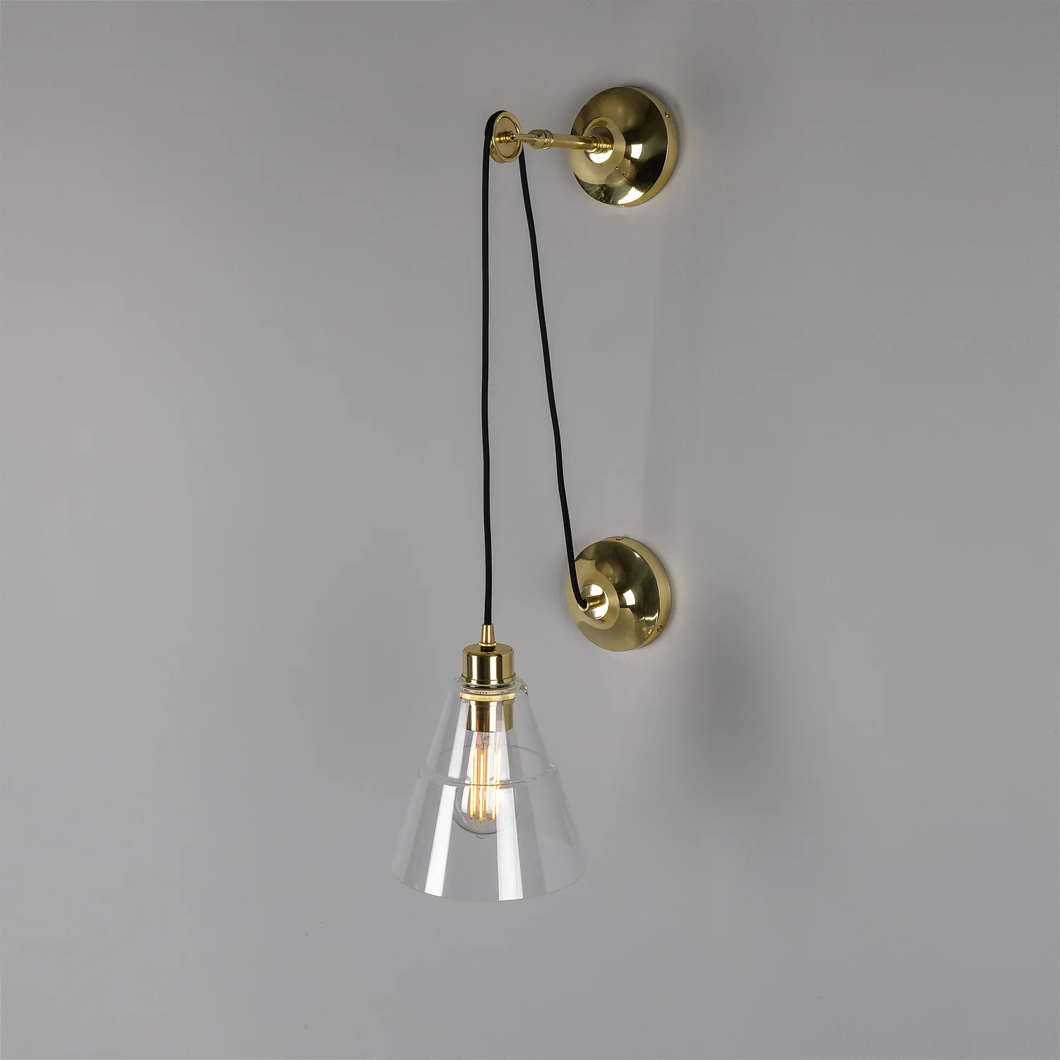Rigale Wall Sconce - Image 3