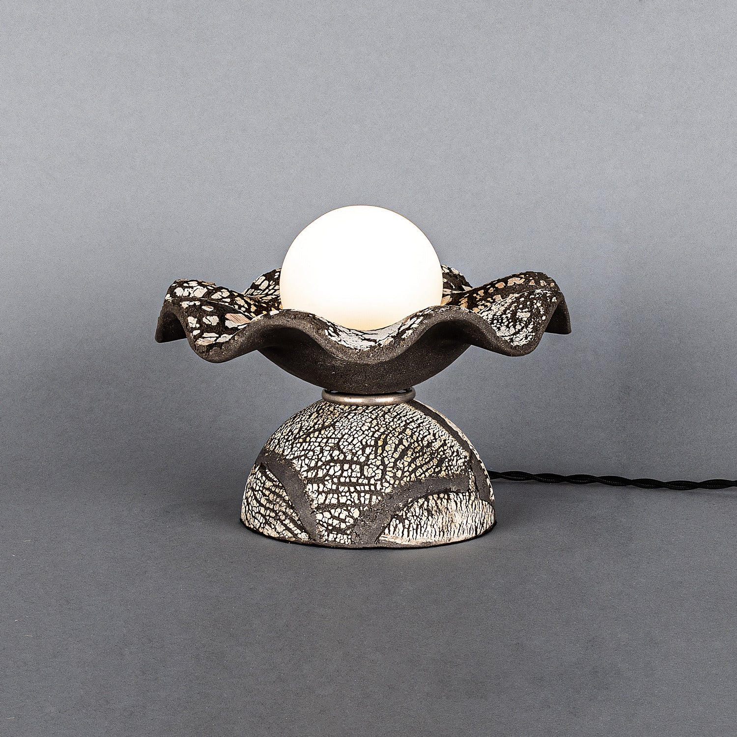 Rivale Table Lamp - Image 2