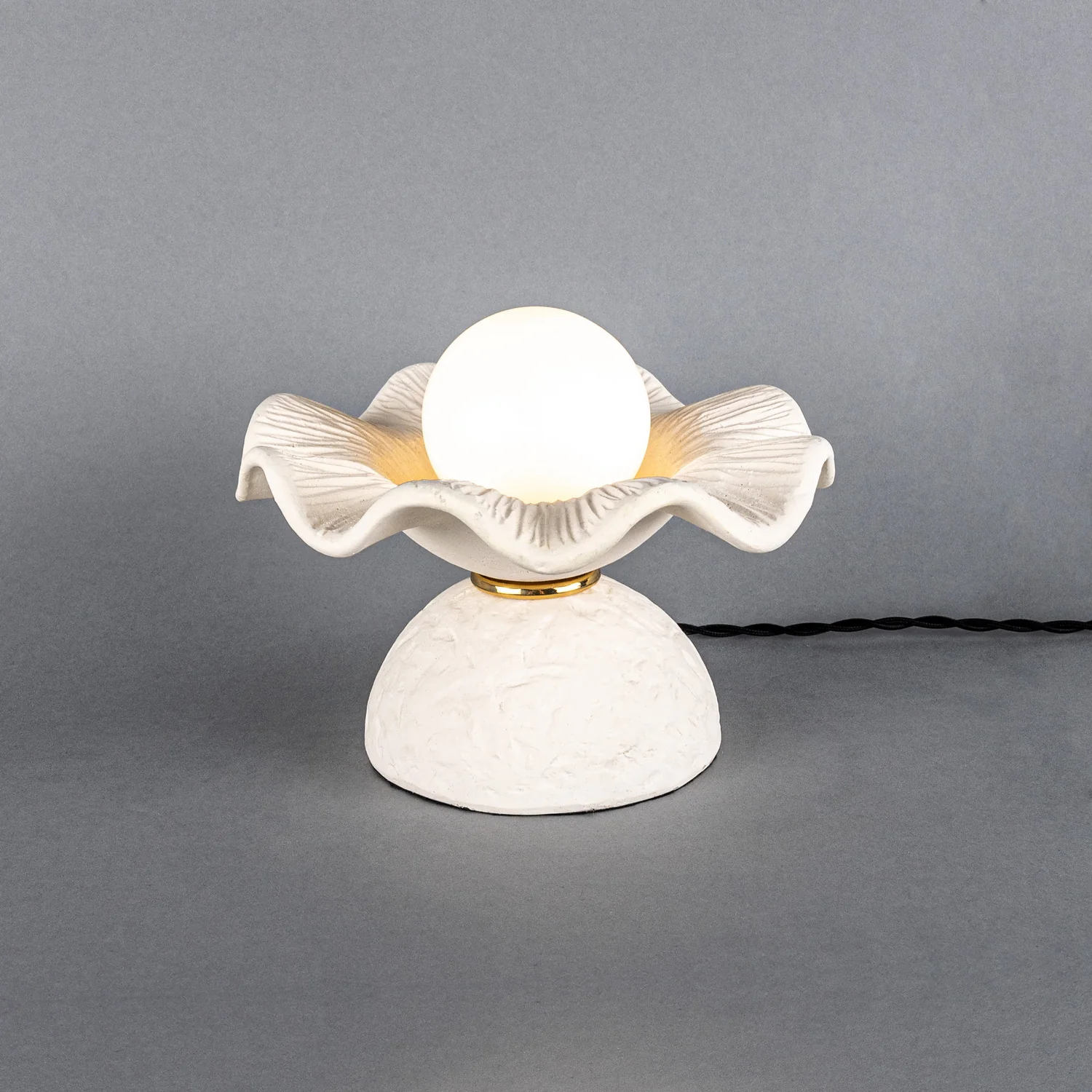 Rivale Table Lamp - Image 4