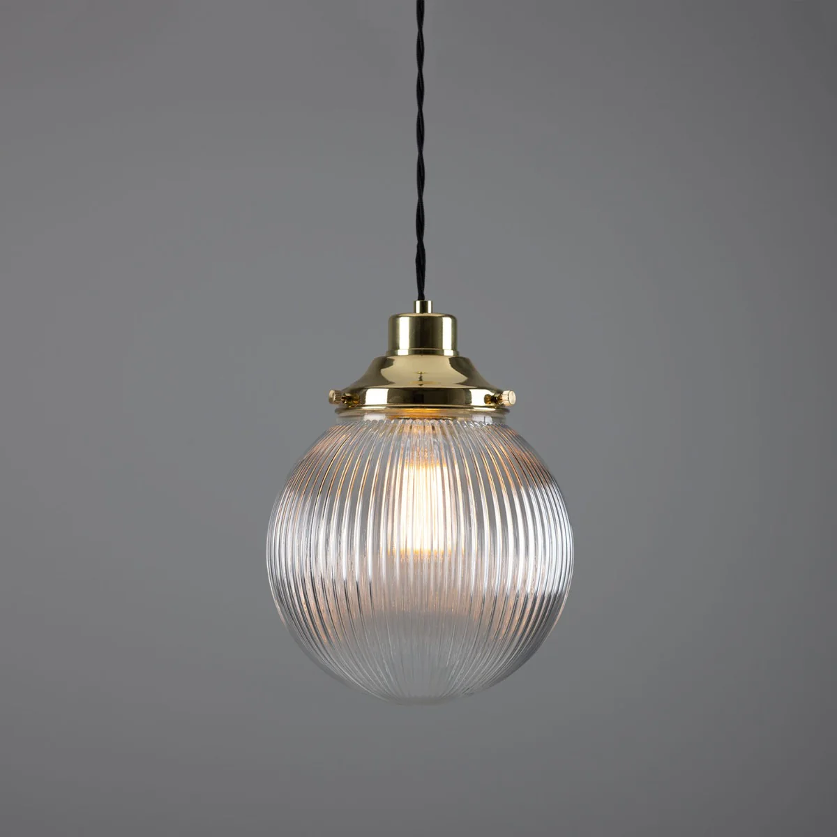 Stanley 20cm Holophane Pendant - Image 4