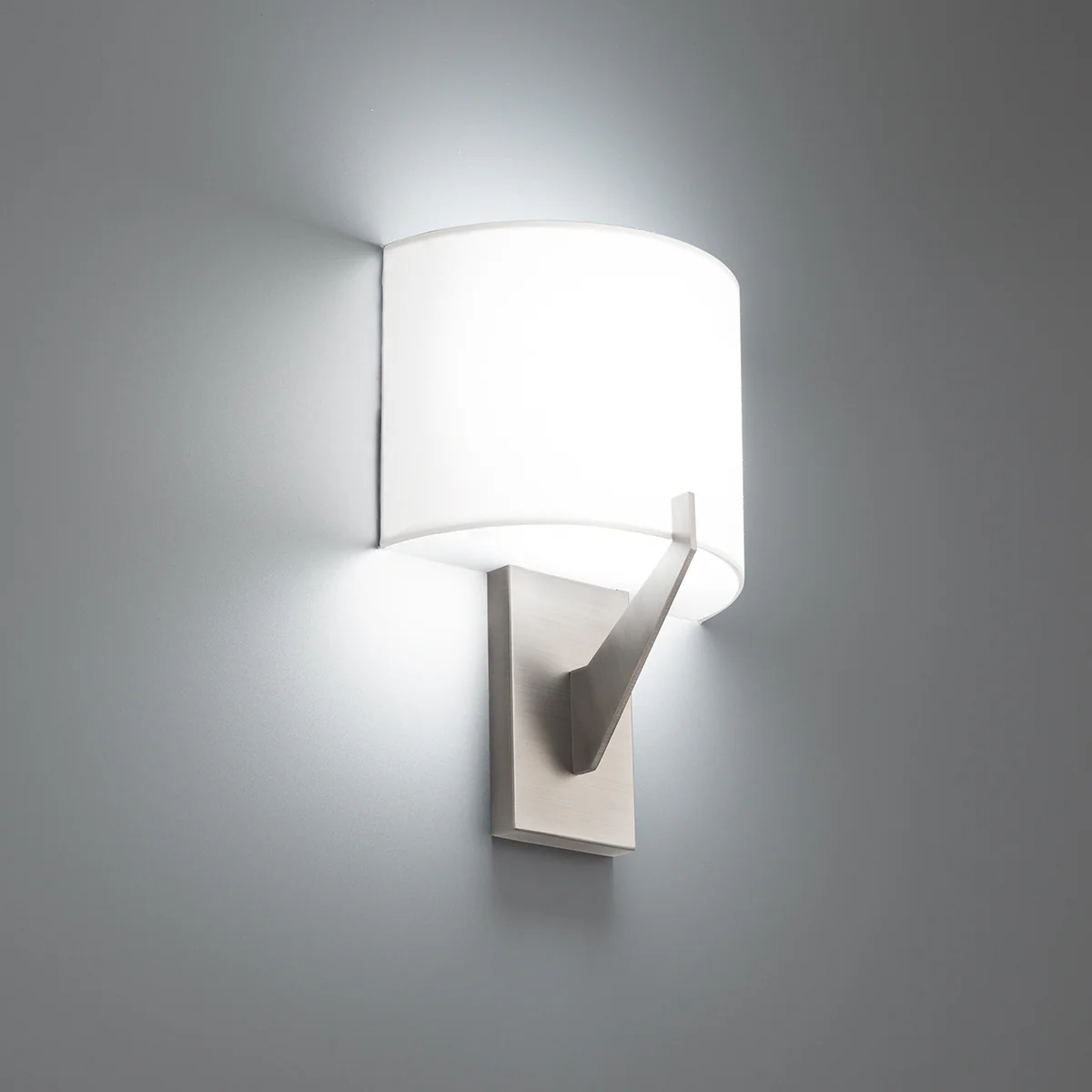 Fitzgerald Wall Sconce - Image 10